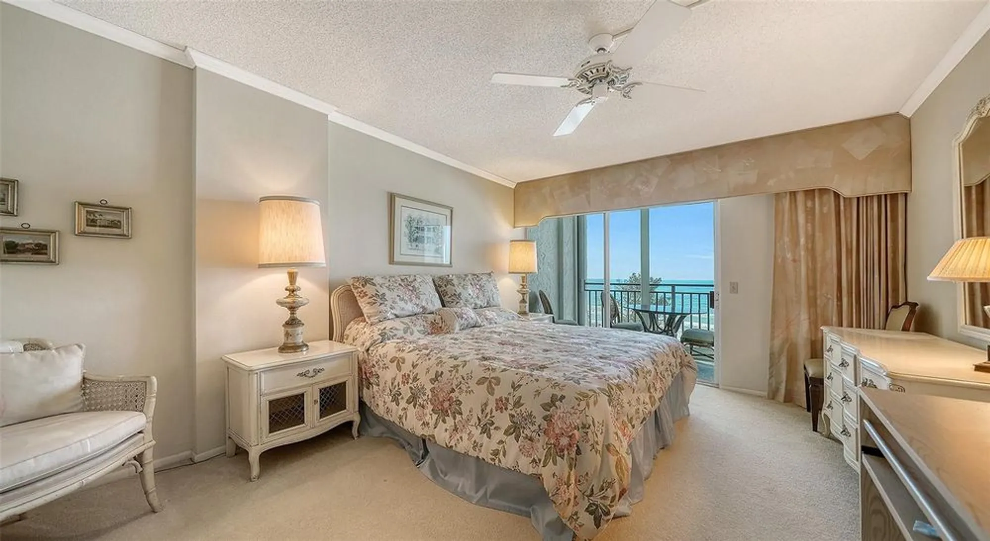 Property Slideshow image 23 of 56 | 19 whispering sands dr 802, Sarasota, FL, 34242