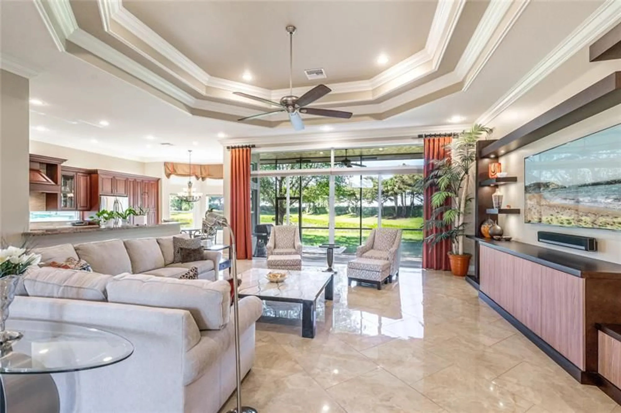 Property Slideshow image 11 of 40 | 10576 whitewind cir, Boynton Beach, FL, 33473