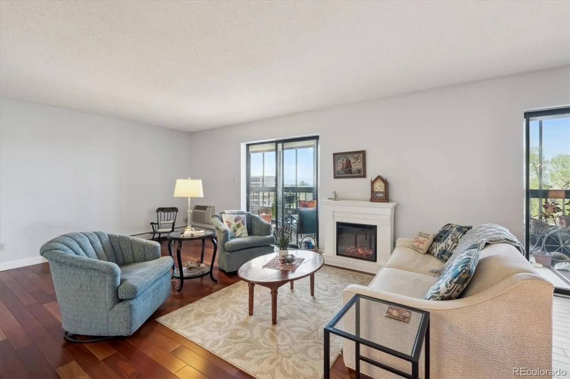 Property Slideshow image 9 of 50 | 13952 e marina dr apt 509, Aurora, CO, 80014