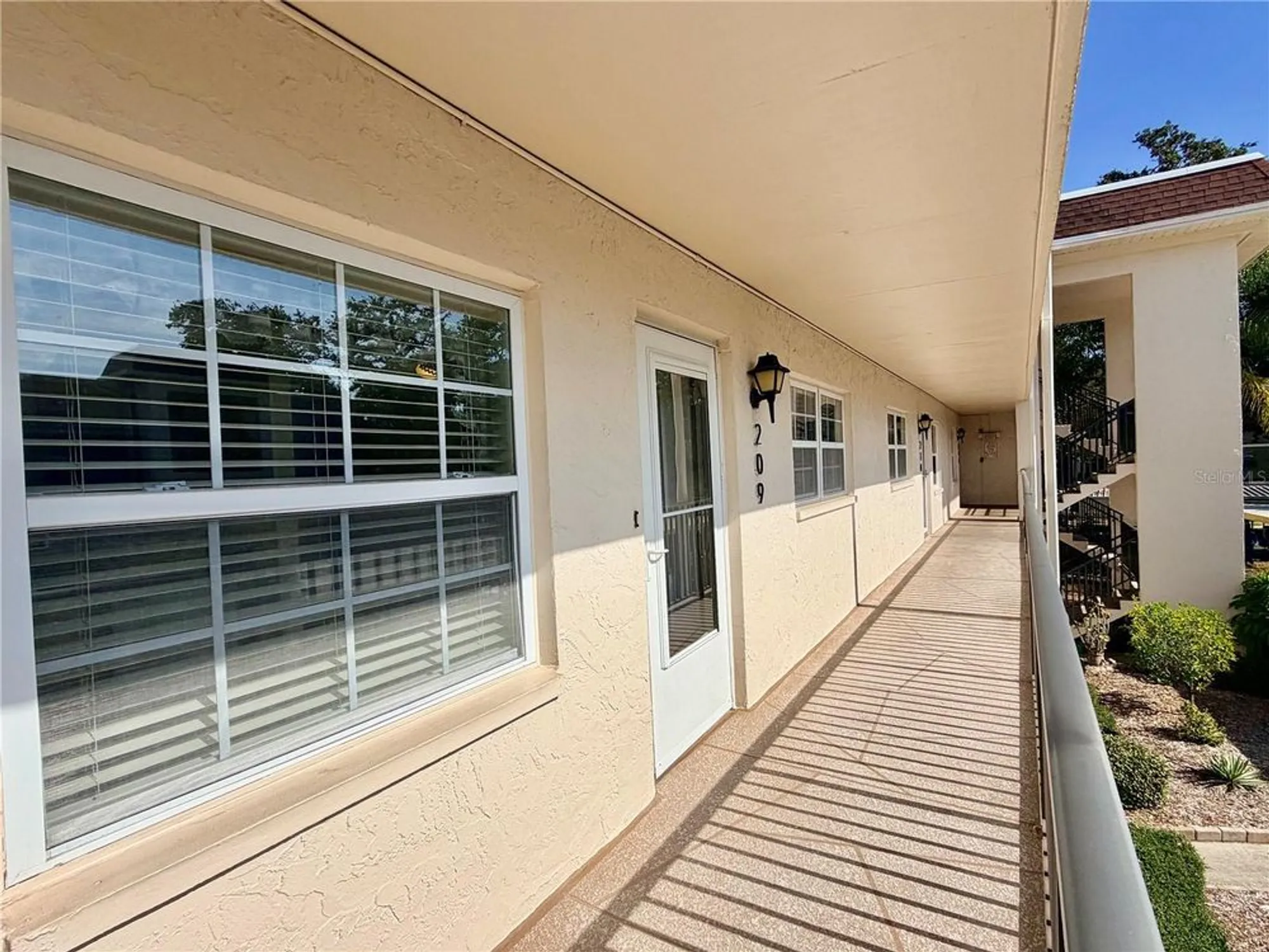 Property Slideshow image 29 of 30 | 851 maple ct 209, Dunedin, FL, 34698