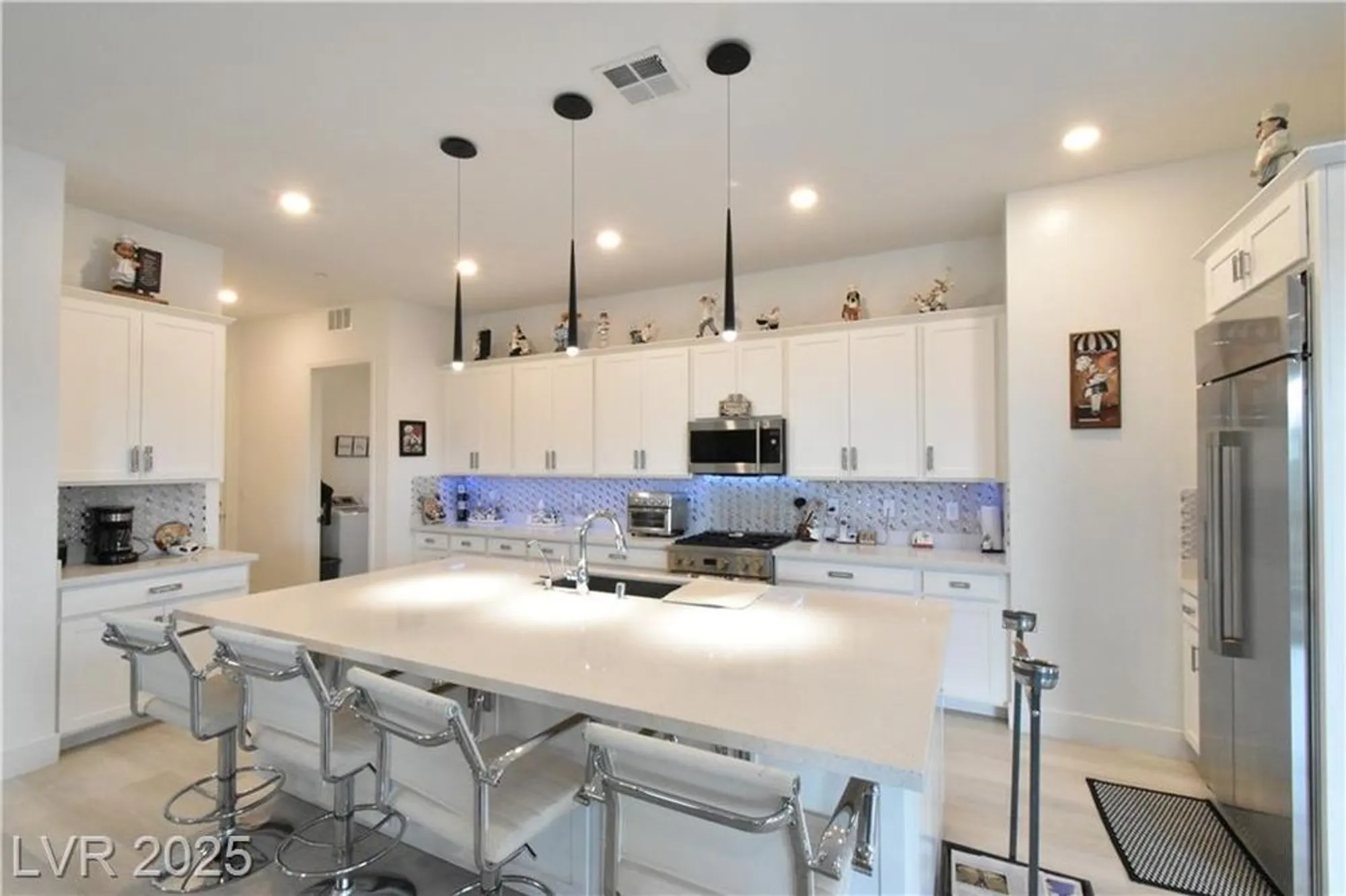Property Slideshow image 22 of 88 | 12468 primrose grove ln, Las Vegas, NV, 89138