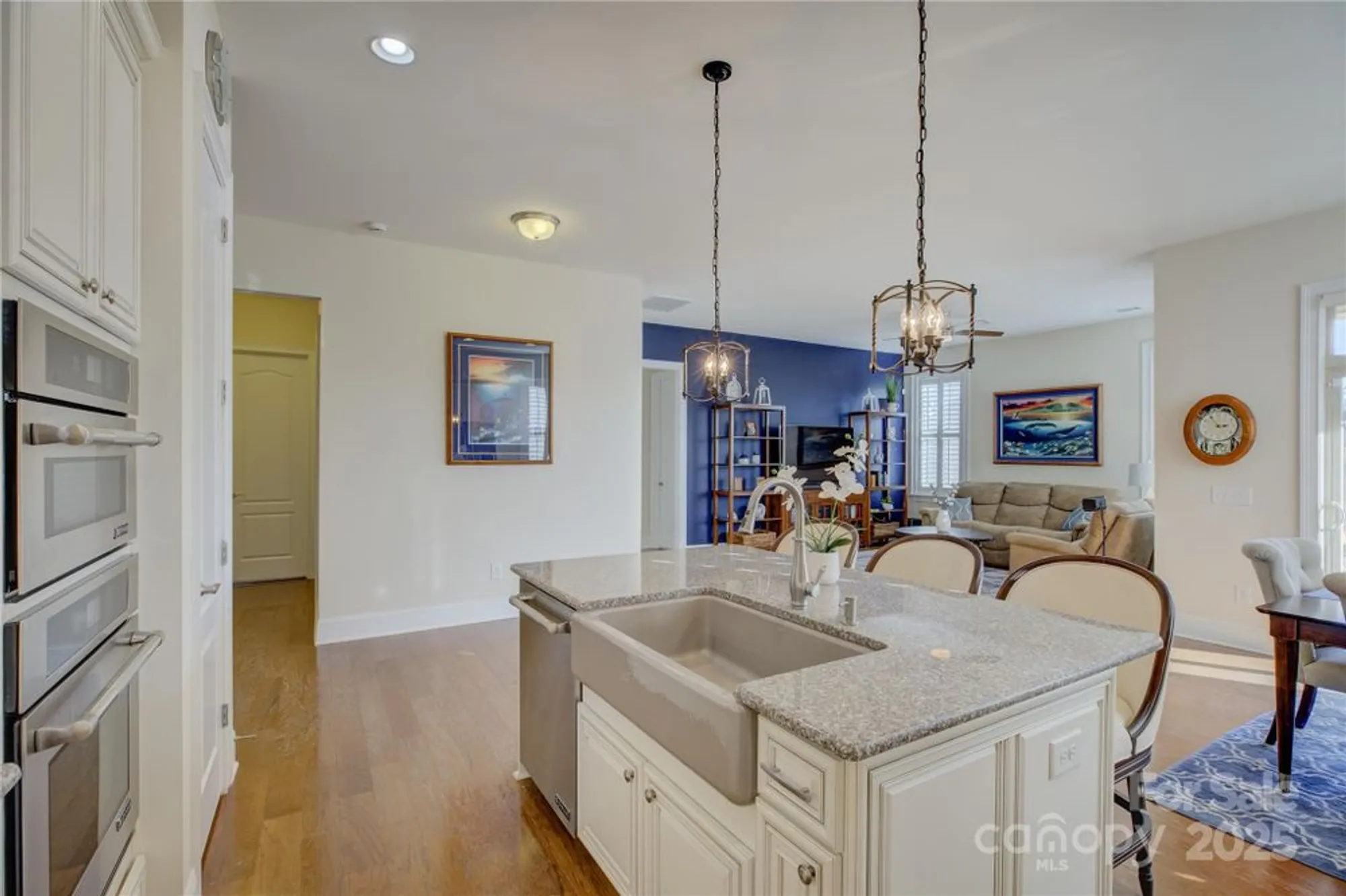 Property Slideshow image 15 of 48 | 15511 lake ridge rd, Charlotte, NC, 28278
