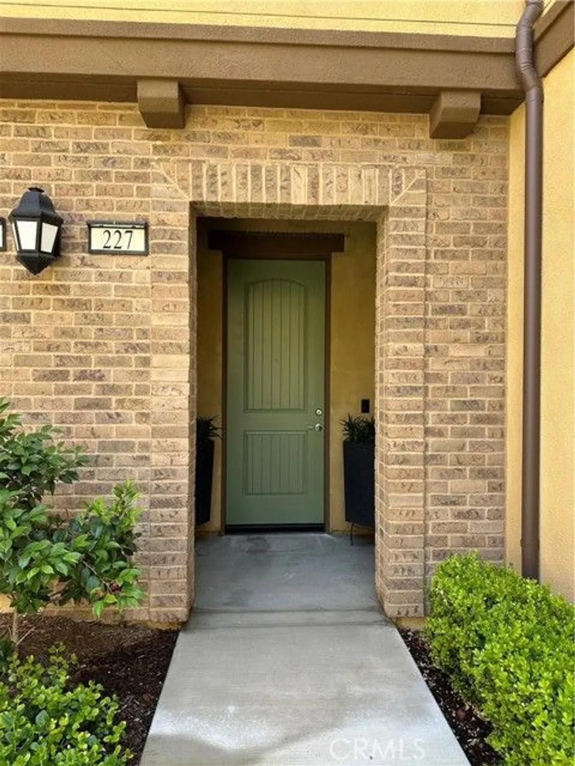 Property Slideshow image 4 of 62 | 227 carlow, Irvine, CA, 92618