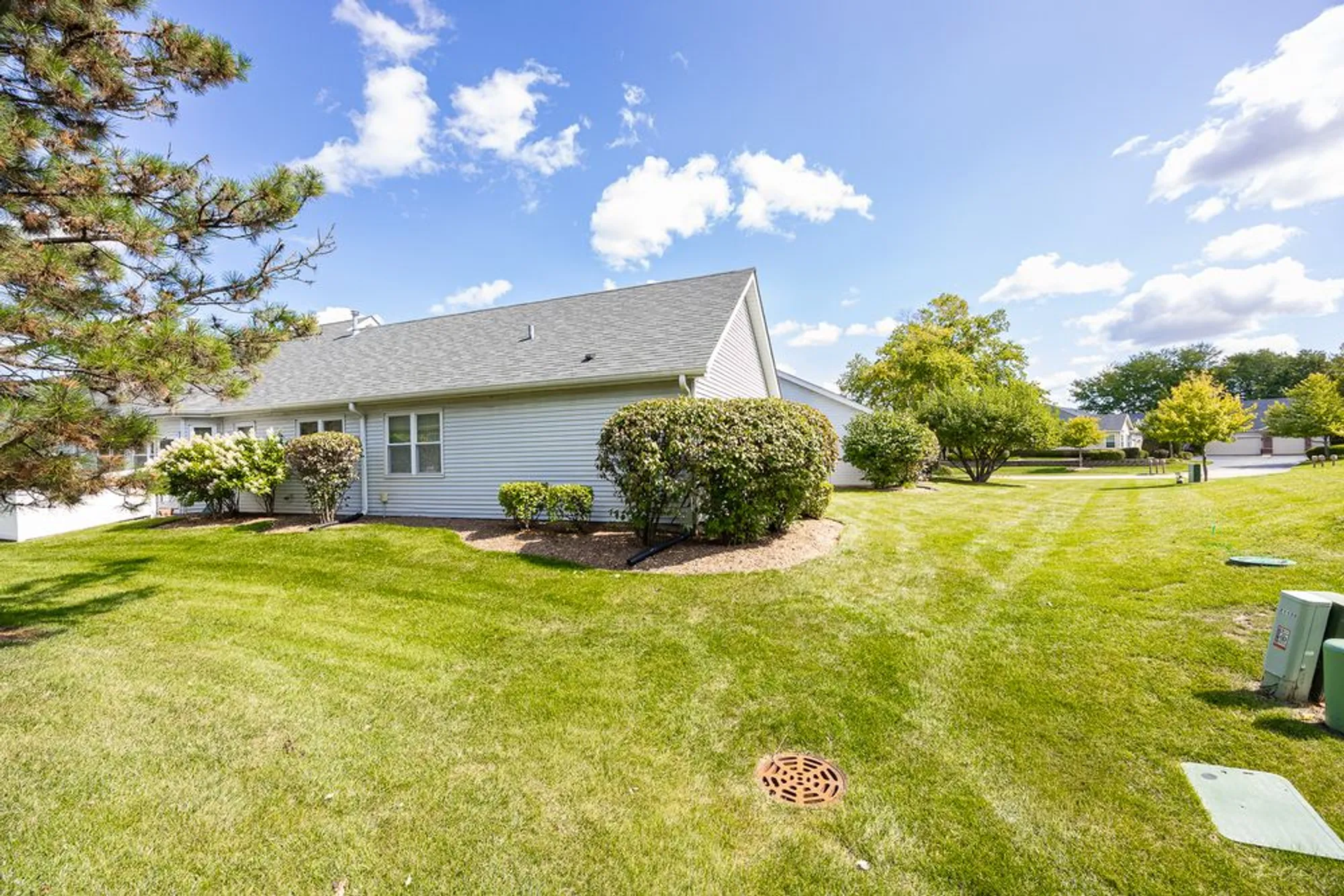 Property Slideshow image 25 of 41 | 21108 w cypress ct, Plainfield, IL, 60544