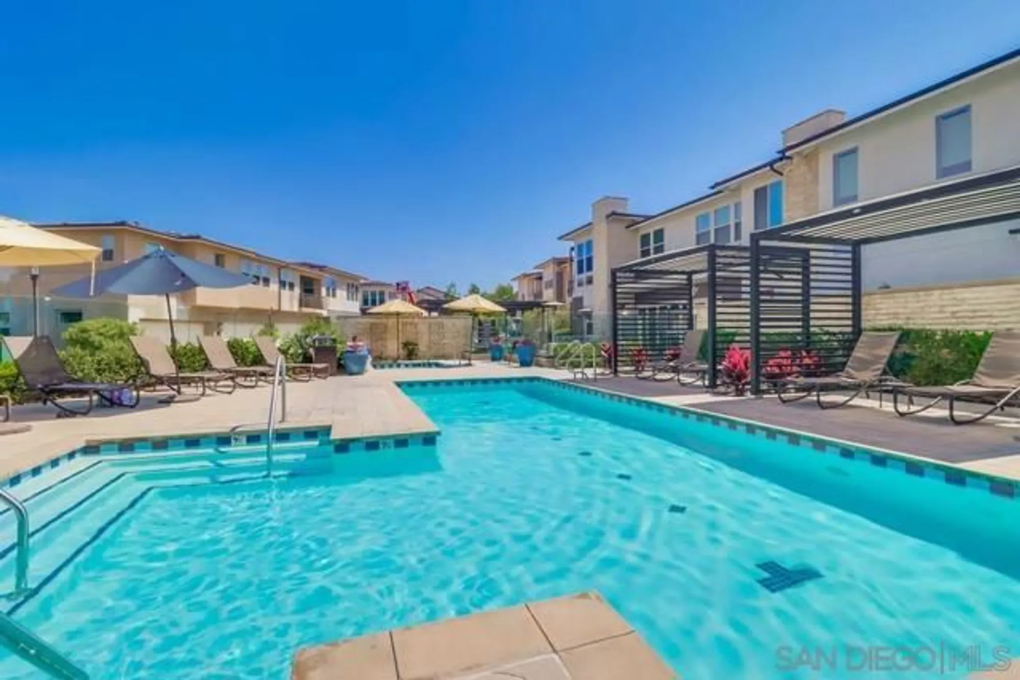 Property Slideshow image 32 of 40 | 16750 coyote bush dr unit 31, San Diego, CA, 92127