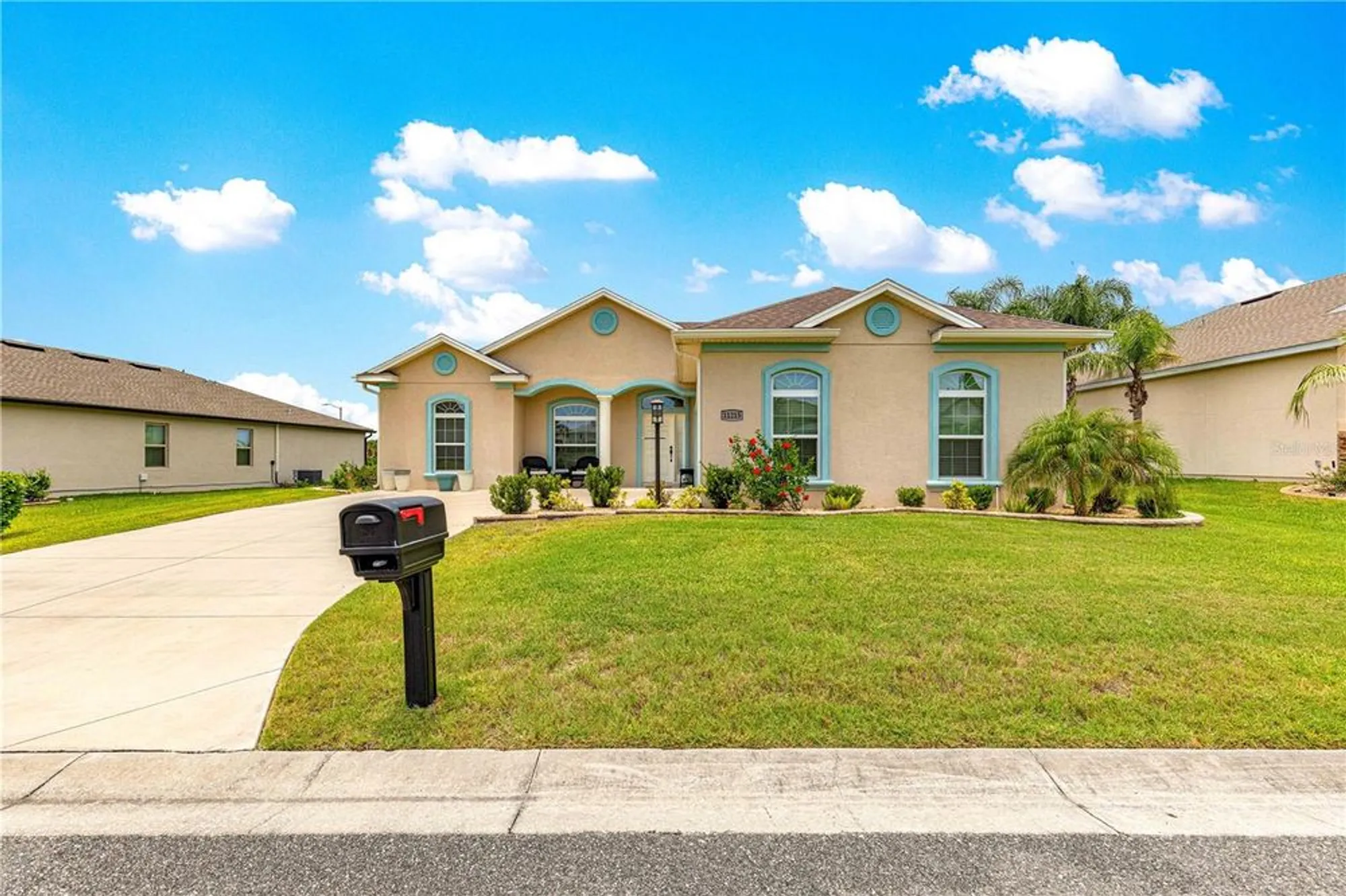 Property Slideshow image 1 of 38 | 11215 se 172nd pl, Summerfield, FL, 34491