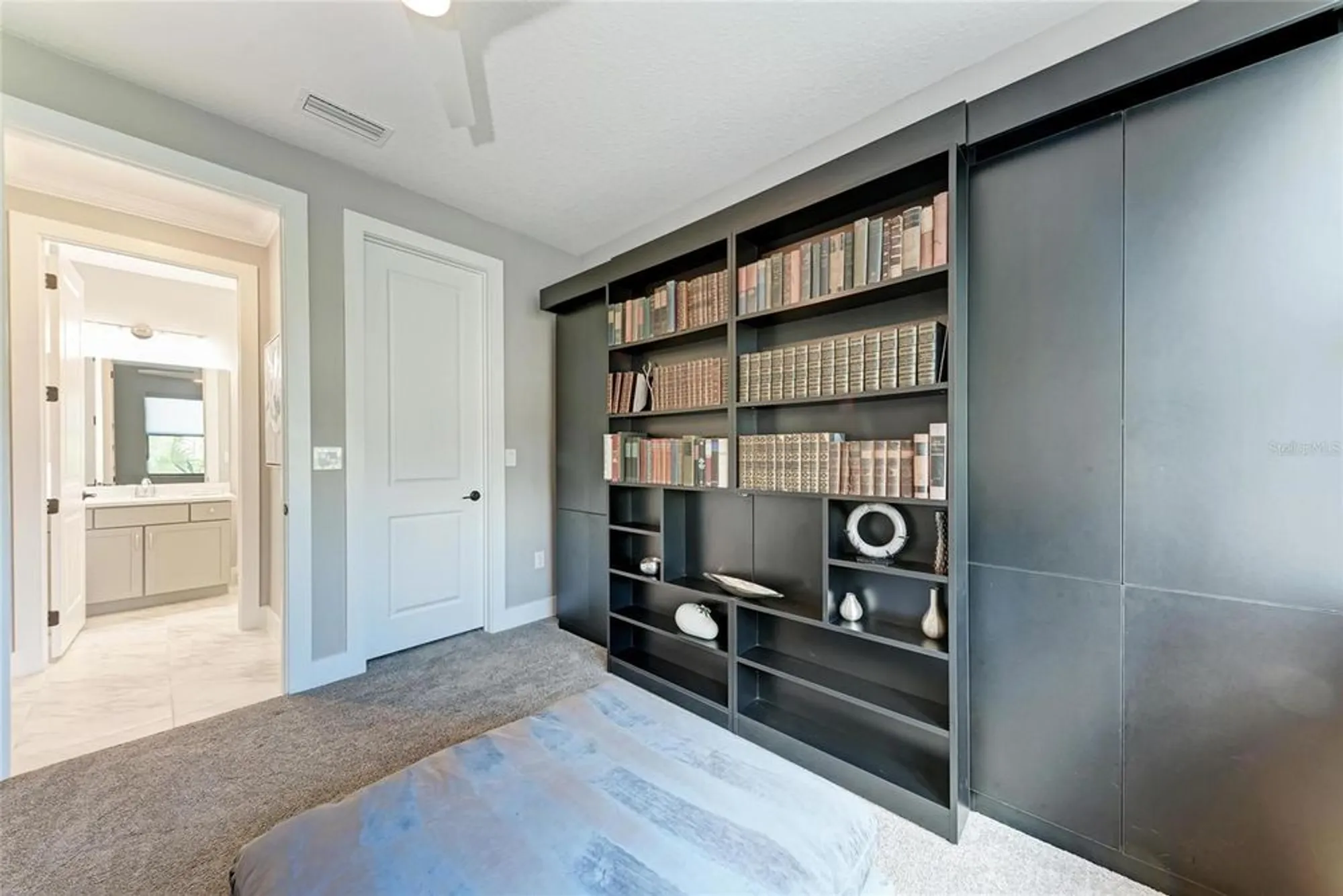 Property Slideshow image 32 of 83 | 17814 cresswind ter, Bradenton, FL, 34211