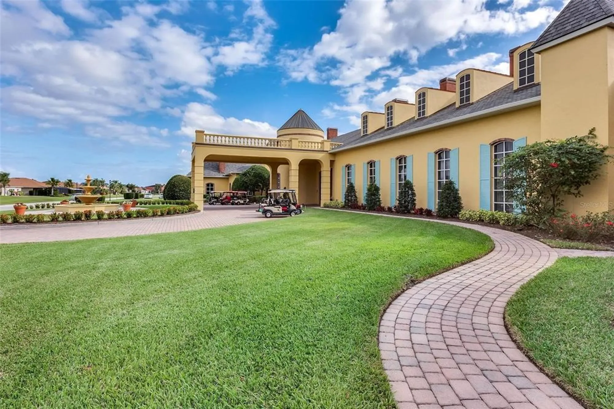 Property Slideshow image 47 of 71 | 1394 oakmont dr, Winter Haven, FL, 33884
