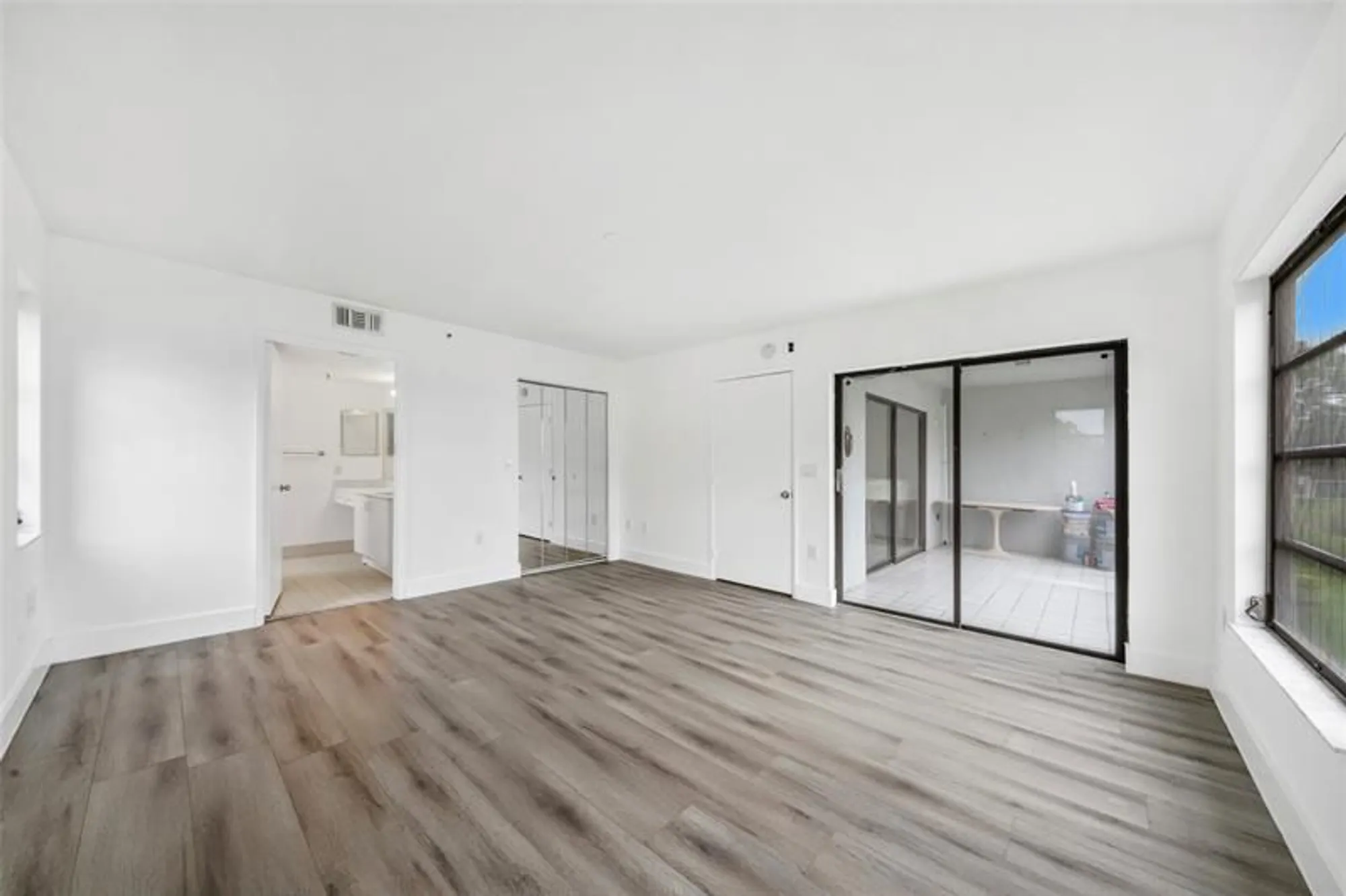 Property Slideshow image 23 of 29 | 6269 pointe regal cir 210, Delray Beach, FL, 33484