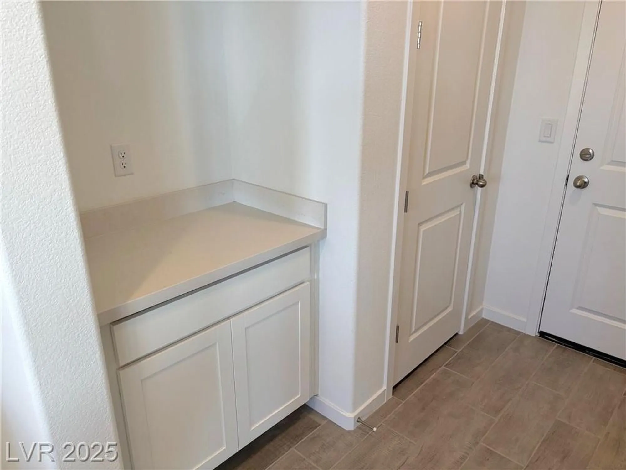 Property Slideshow image 15 of 33 | 5712 e badlands ln, Pahrump, NV, 89061