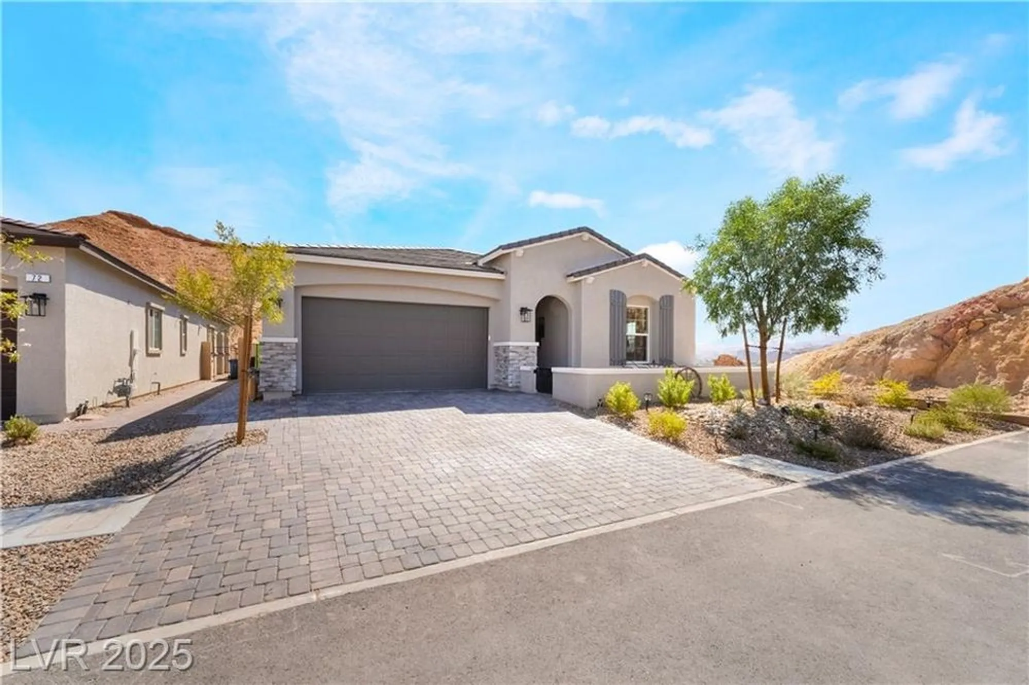 Property Slideshow image 4 of 80 | 68 cathedral wash pl, Henderson, NV, 89011