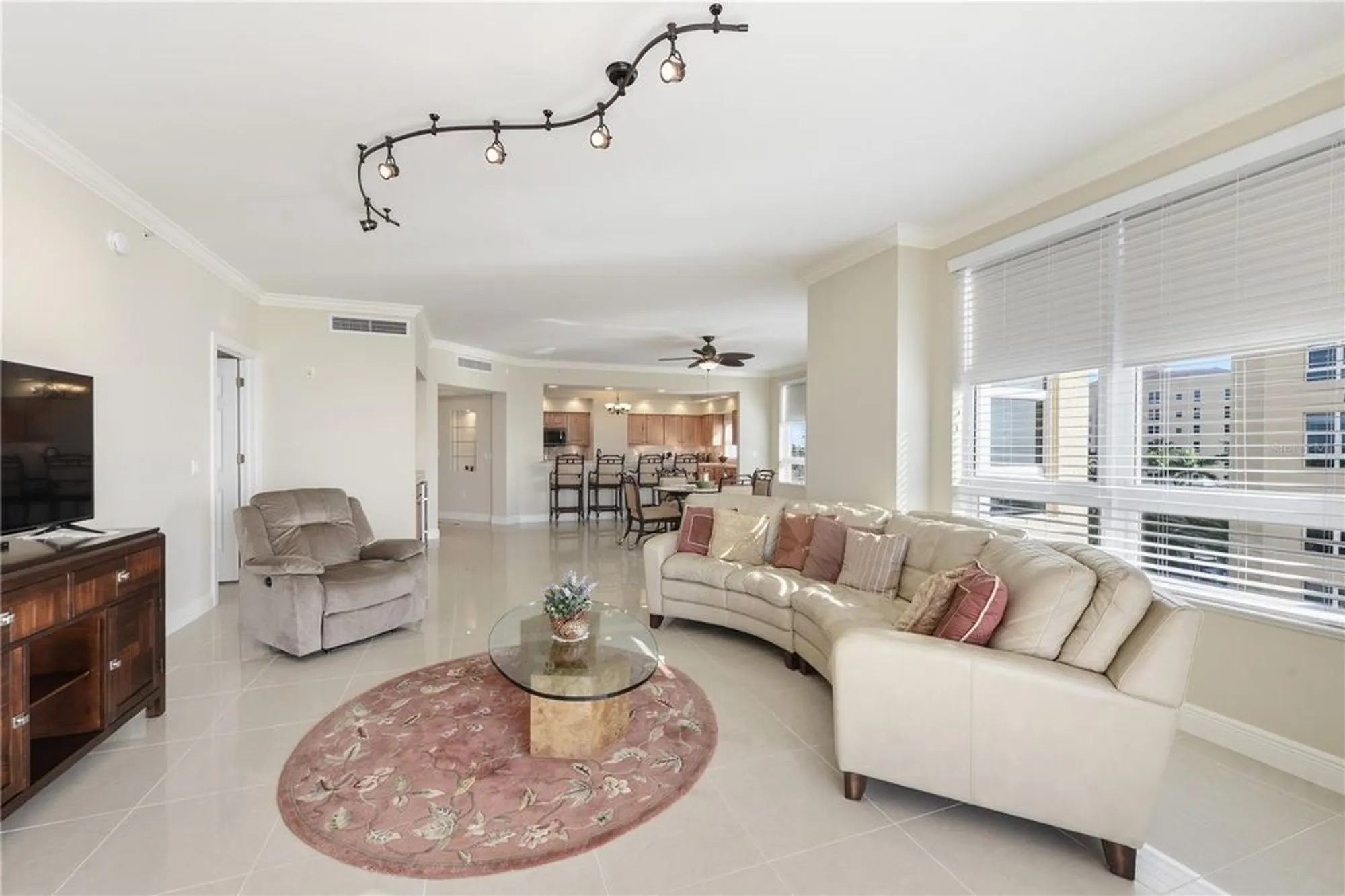 Property Slideshow image 14 of 73 | 3329 sunset key cir 401, Punta Gorda, FL, 33955