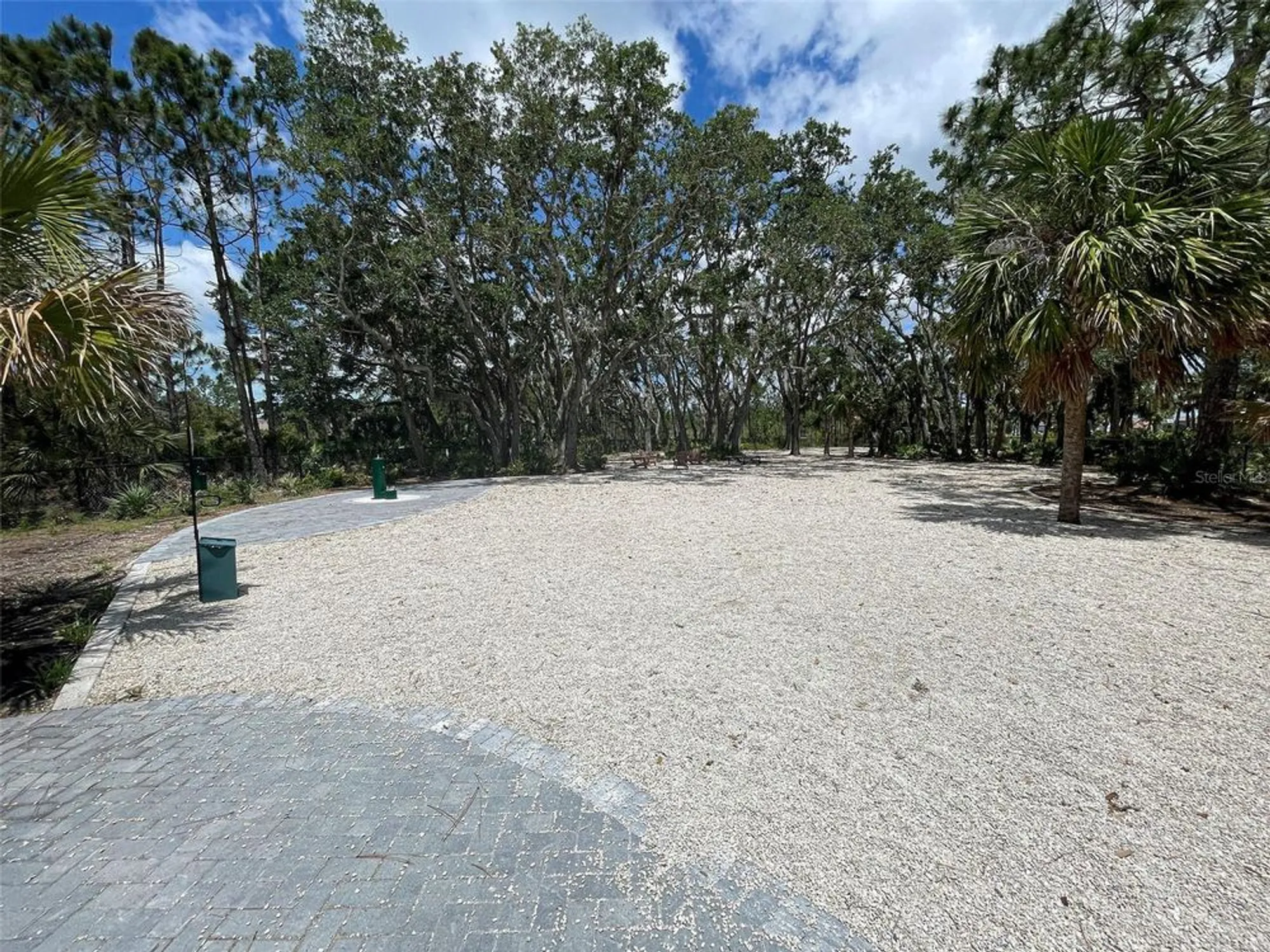 Property Slideshow image 47 of 55 | 26724 weiskopf dr, Englewood, FL, 34223