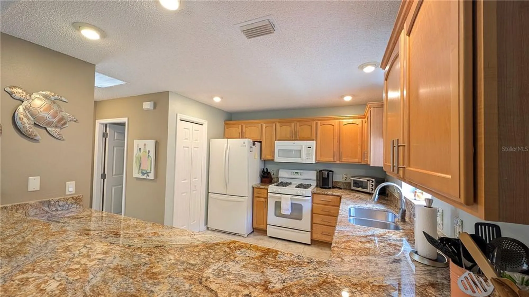 Property Slideshow image 10 of 46 | 1496 lime grove ln, The Villages, FL, 32162