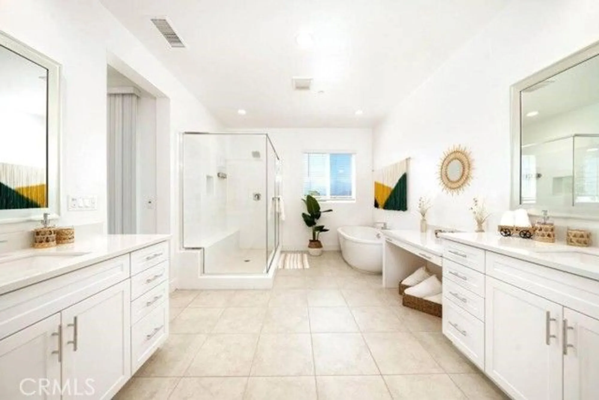 Property Slideshow image 27 of 40 | 84675 lago breeza dr, Indio, CA, 92203