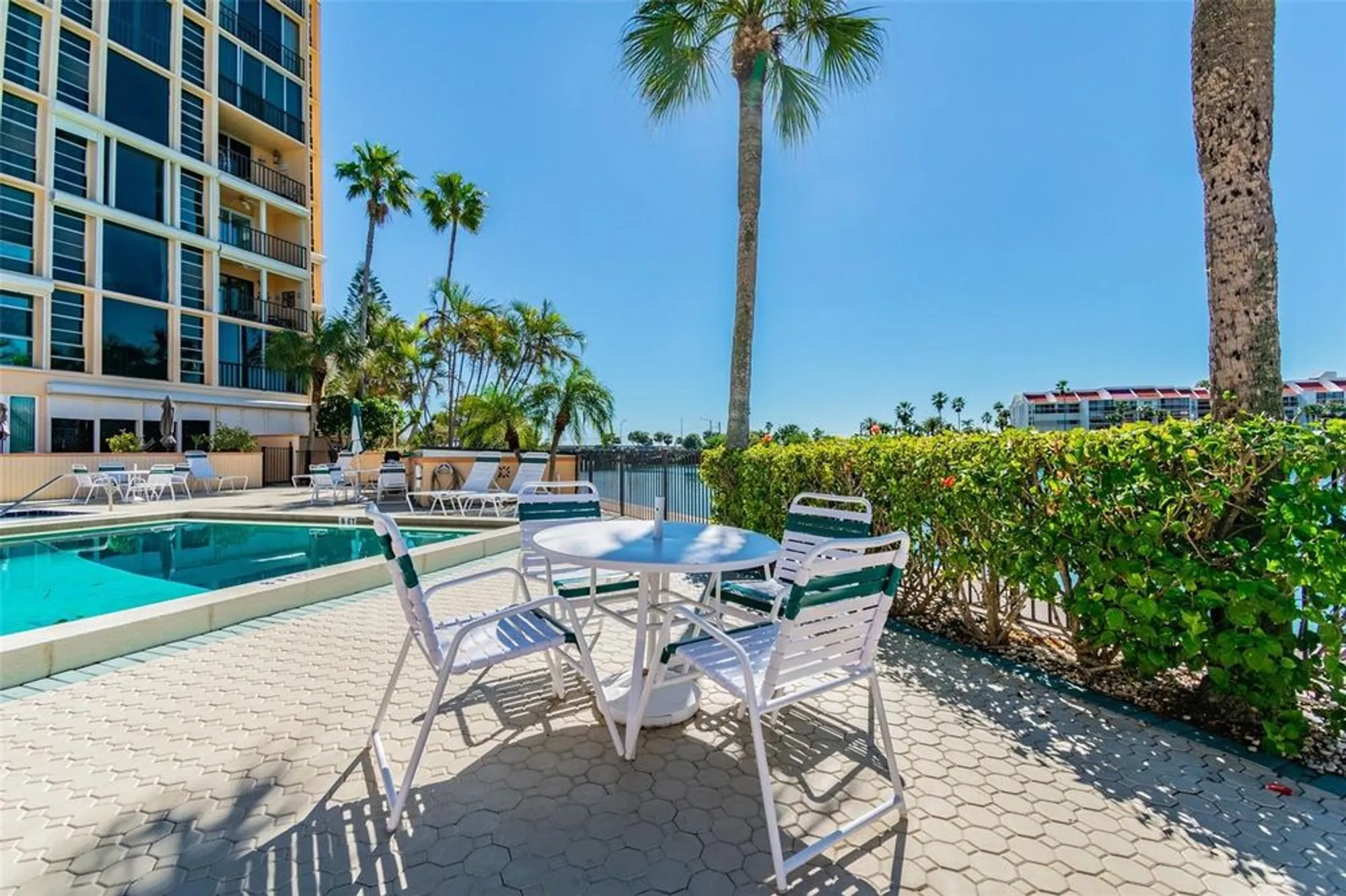 Property Slideshow image 59 of 93 | 7400 sun island dr 207, South Pasadena, FL, 33707