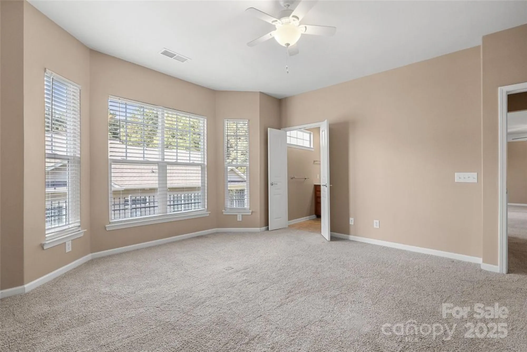 Property Slideshow image 15 of 39 | 33129 tanager ct, Indian Land, SC, 29707