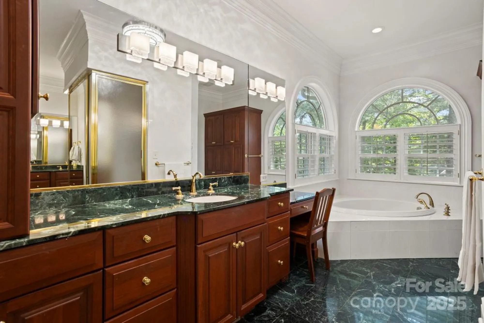 Property Slideshow image 22 of 48 | 117 founders dr, Flat Rock, NC, 28731