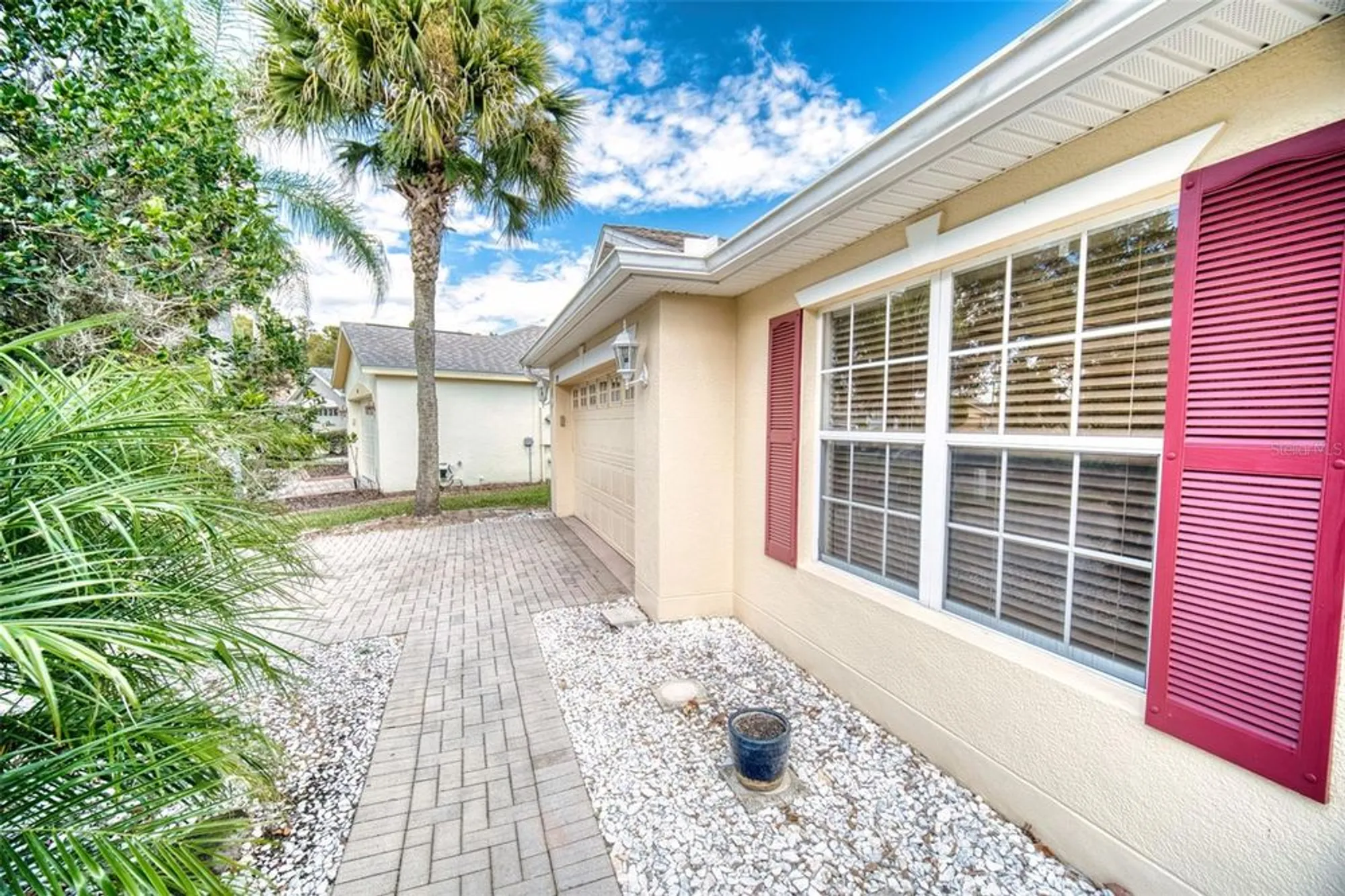 Property Slideshow image 6 of 30 | 777 vineyard way, Poinciana, FL, 34759