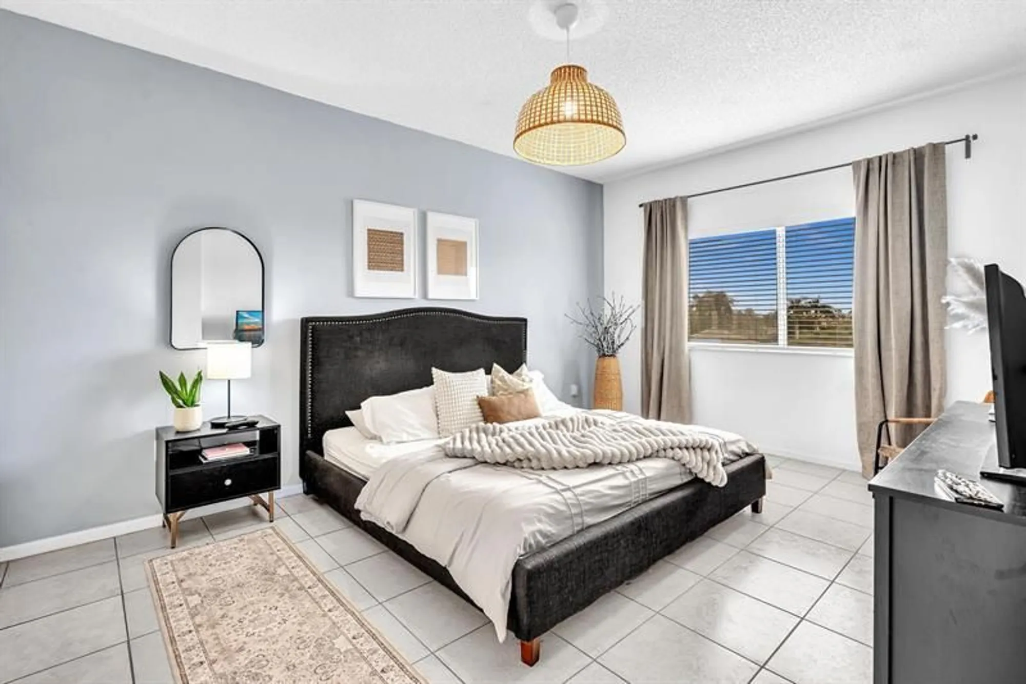 Property Slideshow image 27 of 82 | 7775 southampton ter 405, Tamarac, FL, 33321