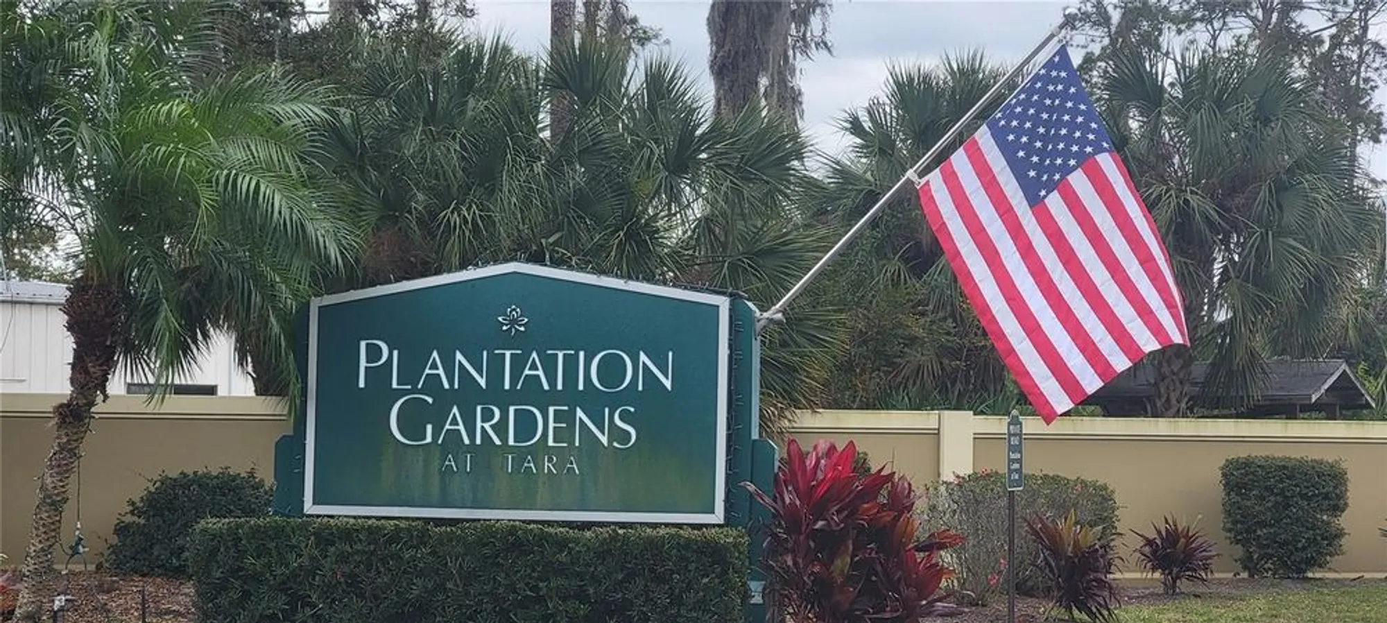 Property Slideshow image 6 of 22 | 6330 green oak cir # 6330, Bradenton, FL, 34203