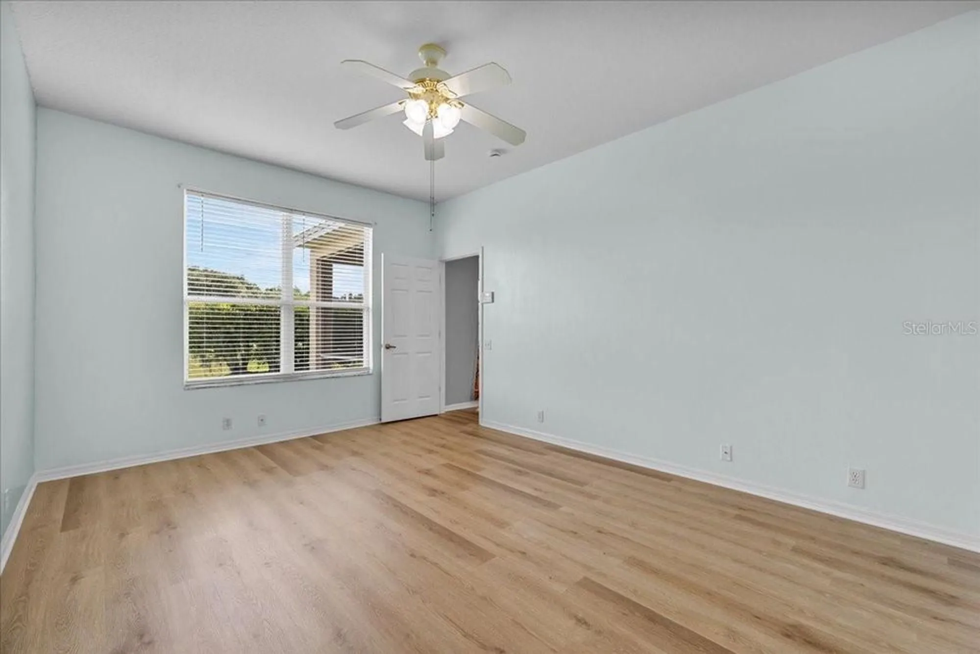 Property Slideshow image 17 of 51 | 4249 windchime ln, Lakeland, FL, 33811