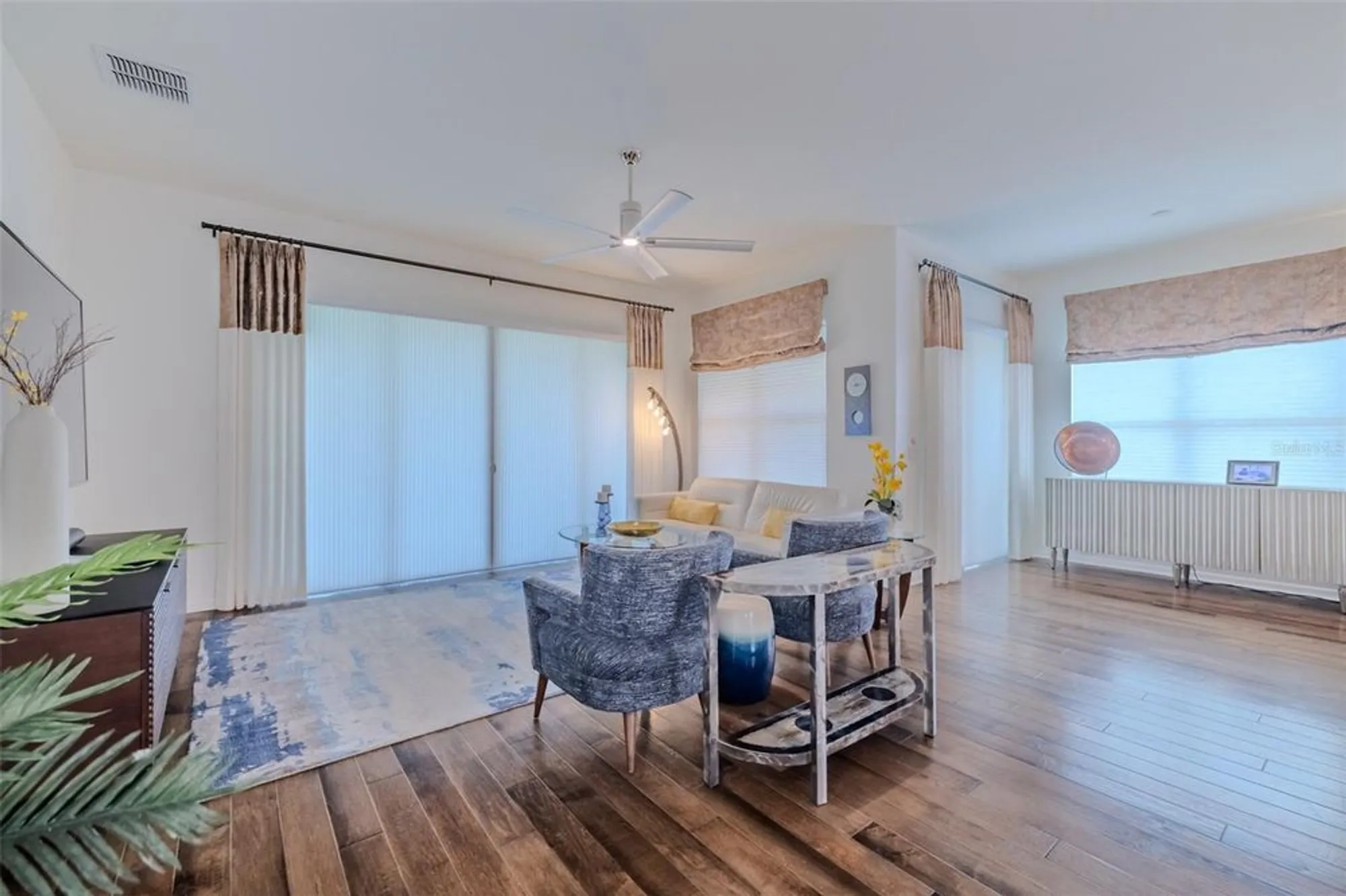 Property Slideshow image 24 of 92 | 4820 grand banks dr, Wimauma, FL, 33598