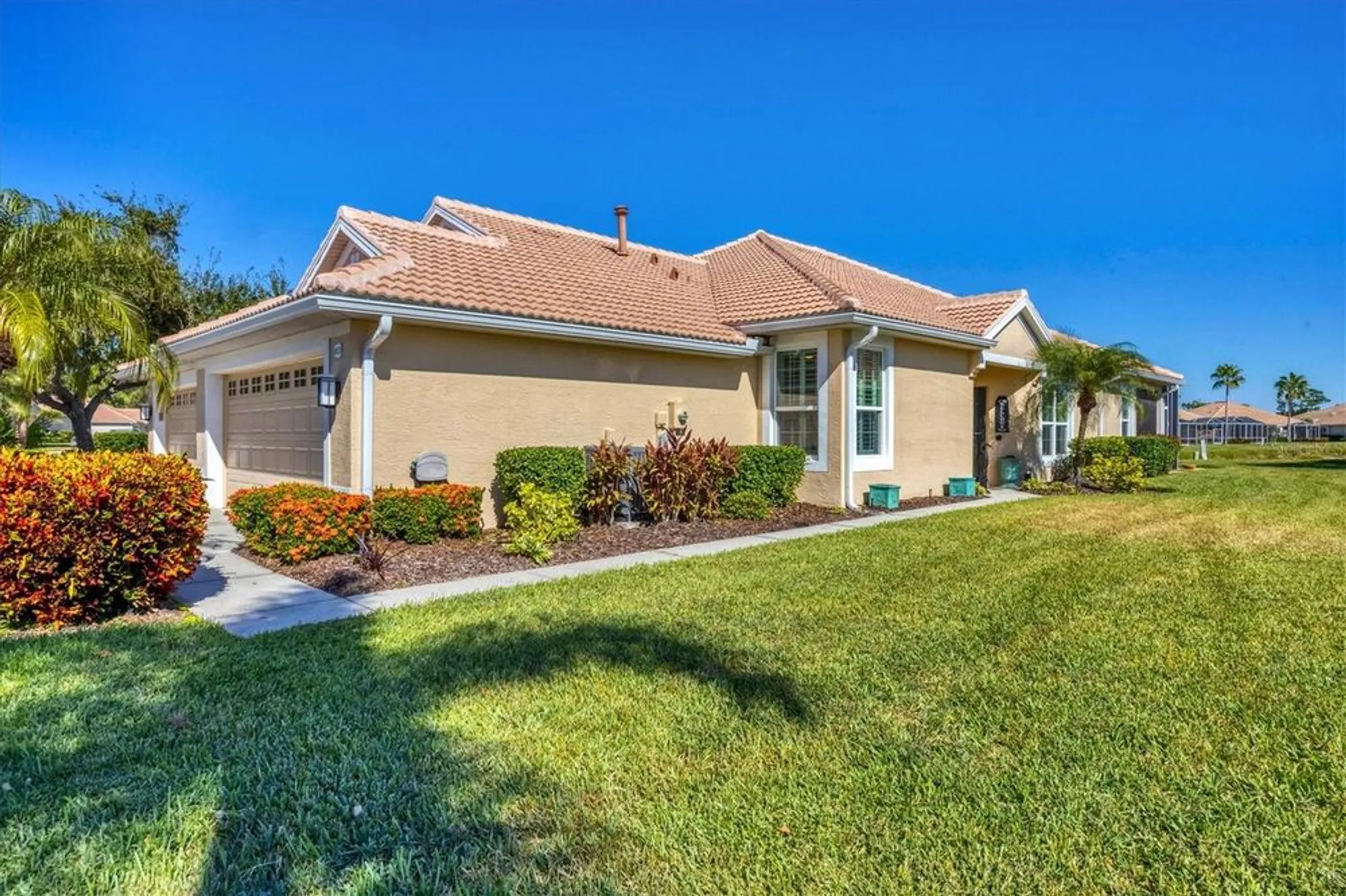Property Slideshow image 4 of 67 | 4820 whispering oaks dr, North Port, FL, 34287