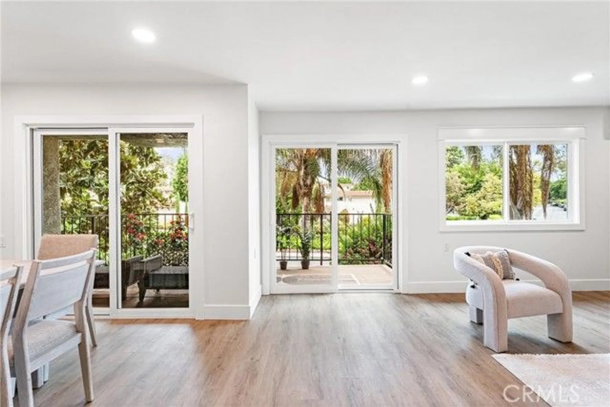 Property Slideshow image 8 of 47 | 2f w via, Laguna Woods, CA, 92637
