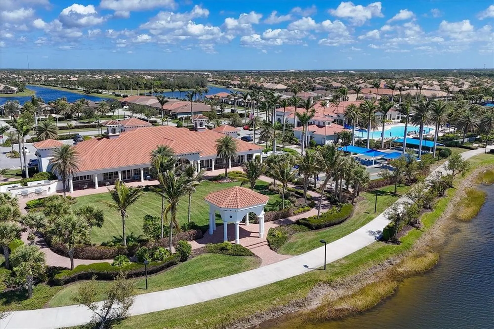 Property Slideshow image 7 of 63 | 19138 kirella st, Venice, FL, 34293