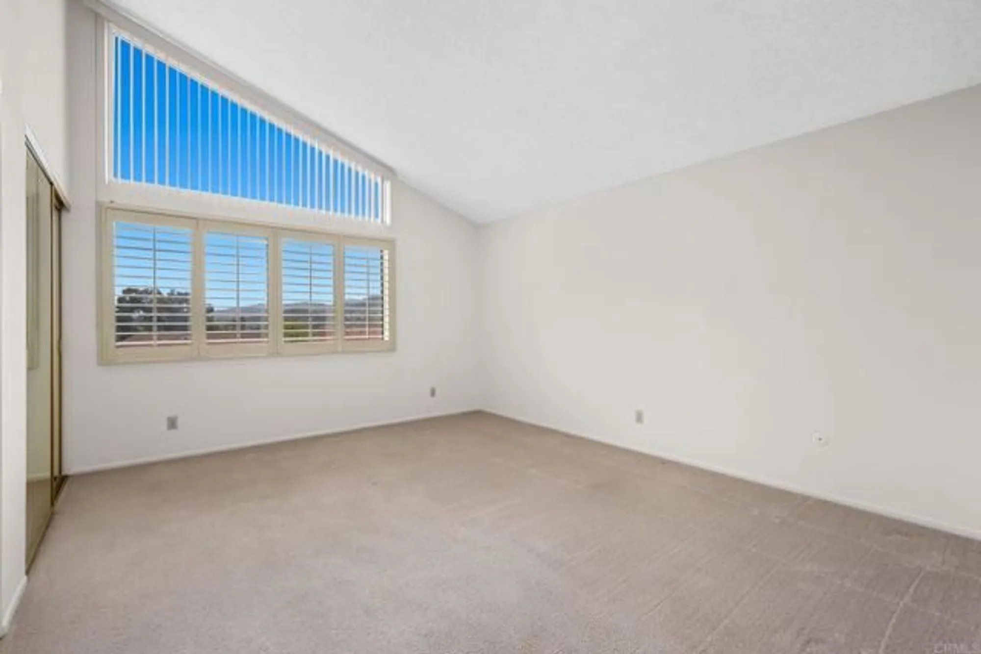 Property Slideshow image 22 of 51 | 1109 calle del baston, San Marcos, CA, 92078