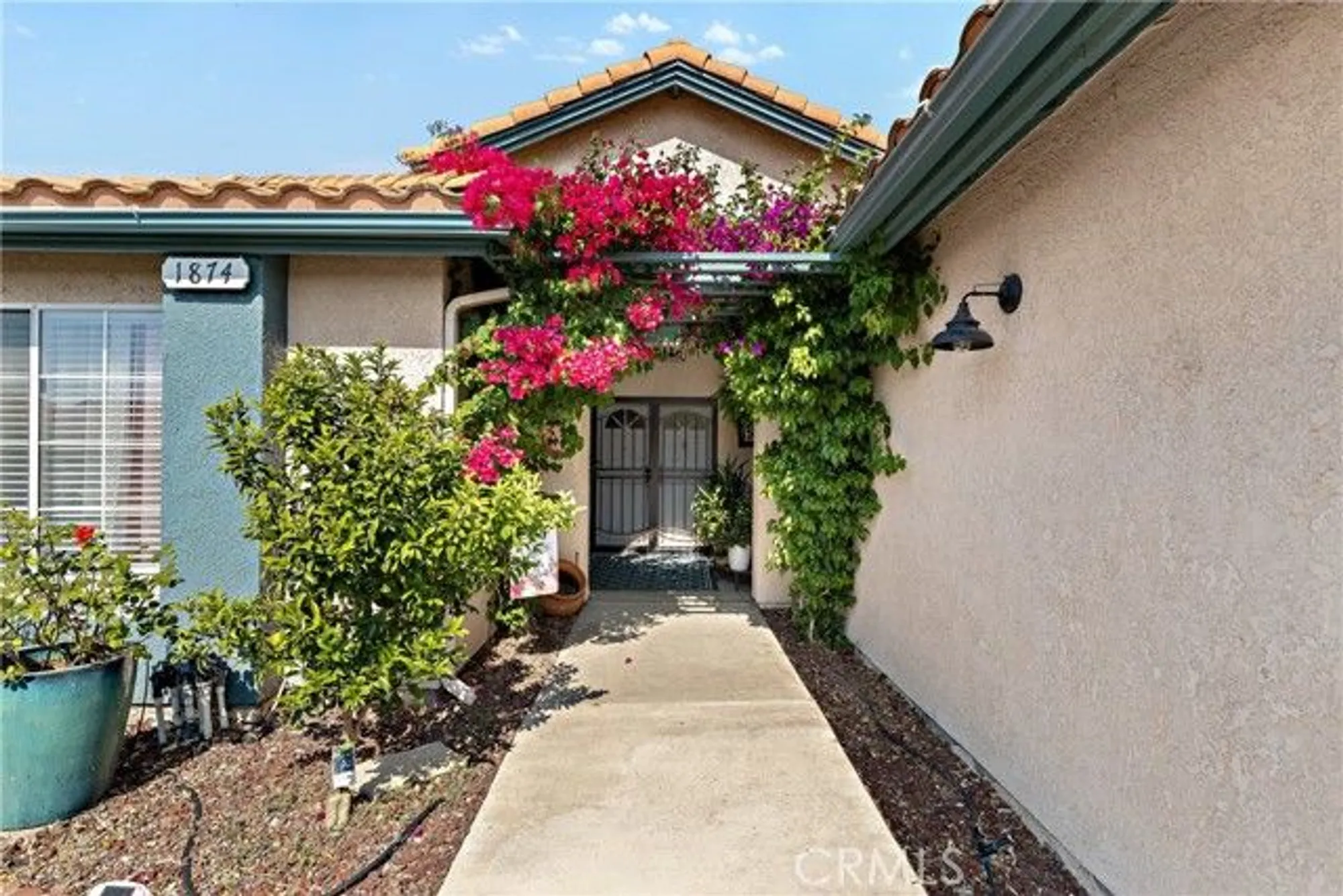 Property Slideshow image 5 of 54 | 1874 balsawood dr, Hemet, CA, 92545