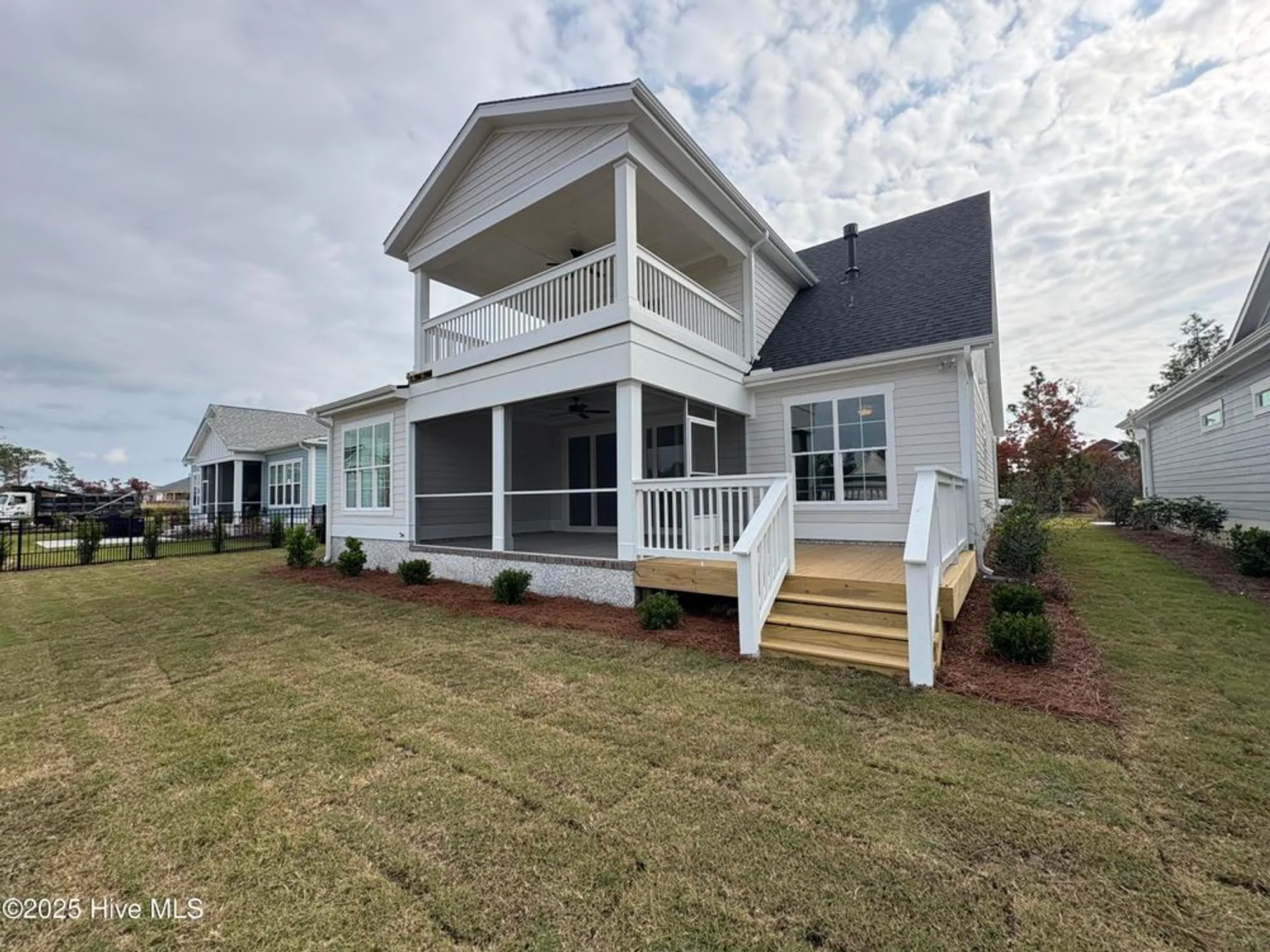 Property Slideshow image 57 of 60 | 504 sancai run, Wilmington, NC, 28412