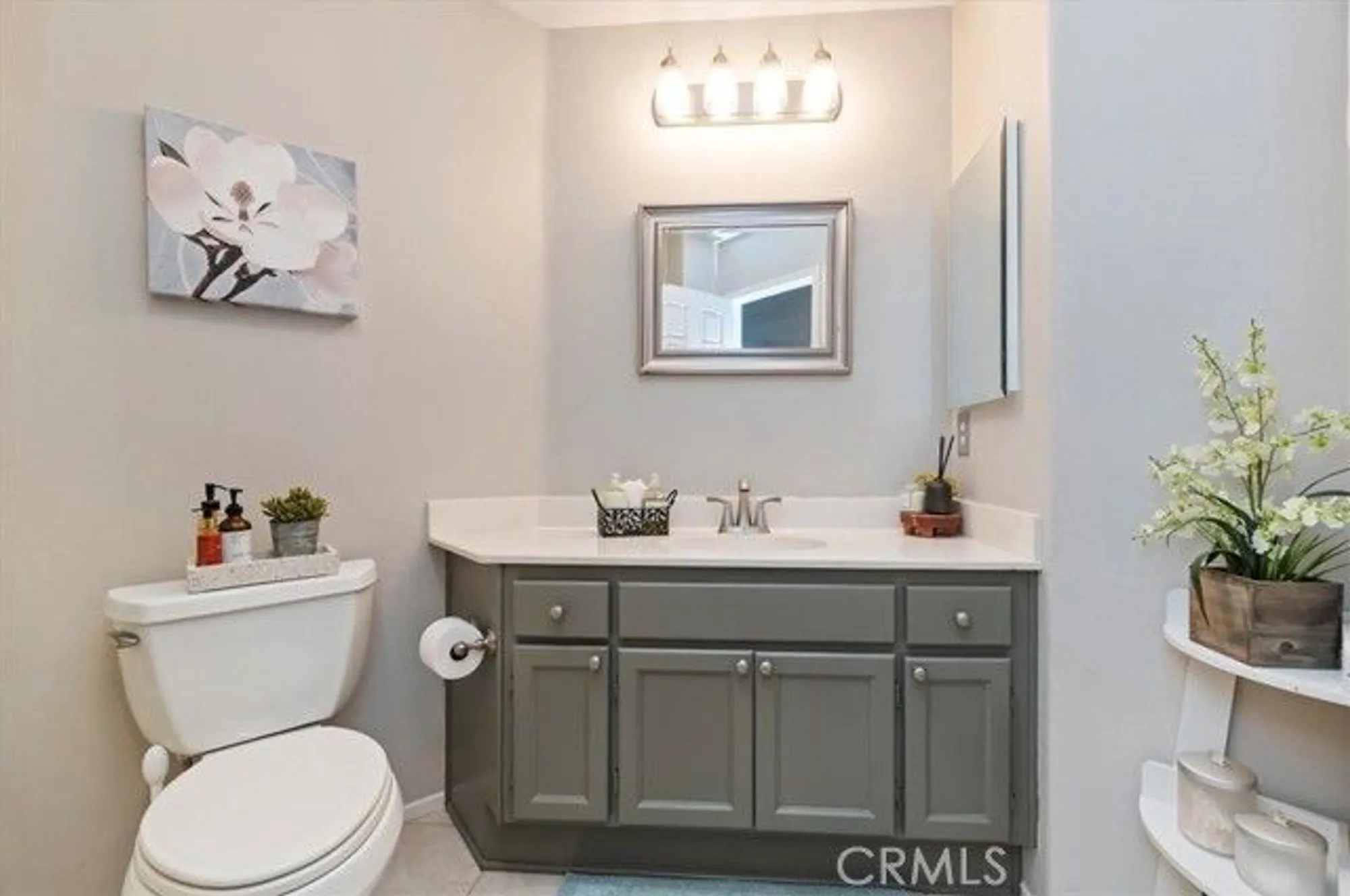 Property Slideshow image 24 of 59 | 23975 via pamilla, Murrieta, CA, 92562