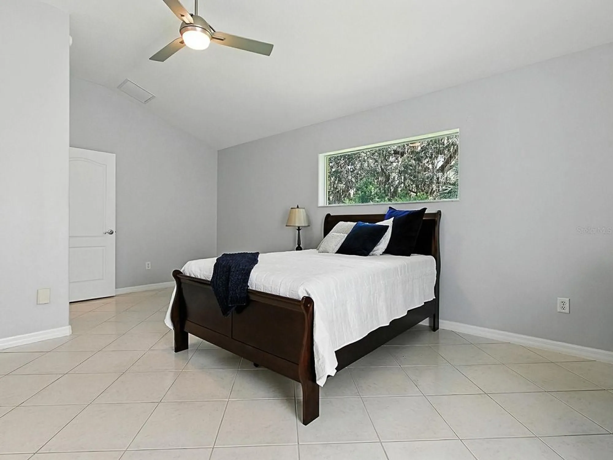 Property Slideshow image 32 of 56 | 17037 se 76th creekside cir, The Villages, FL, 32162