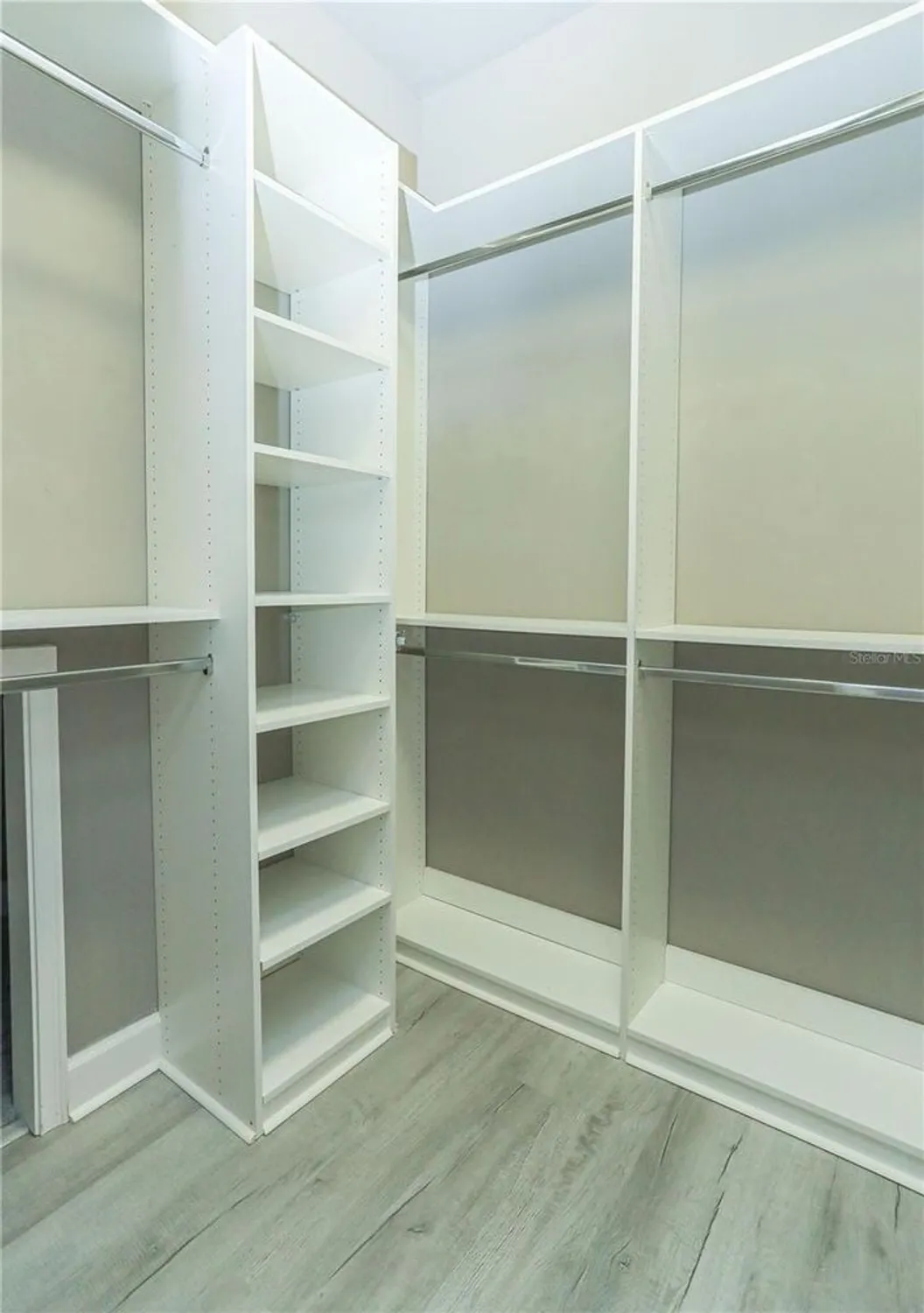 Property Slideshow image 51 of 92 | 875 pinewood dr, Ormond Beach, FL, 32174