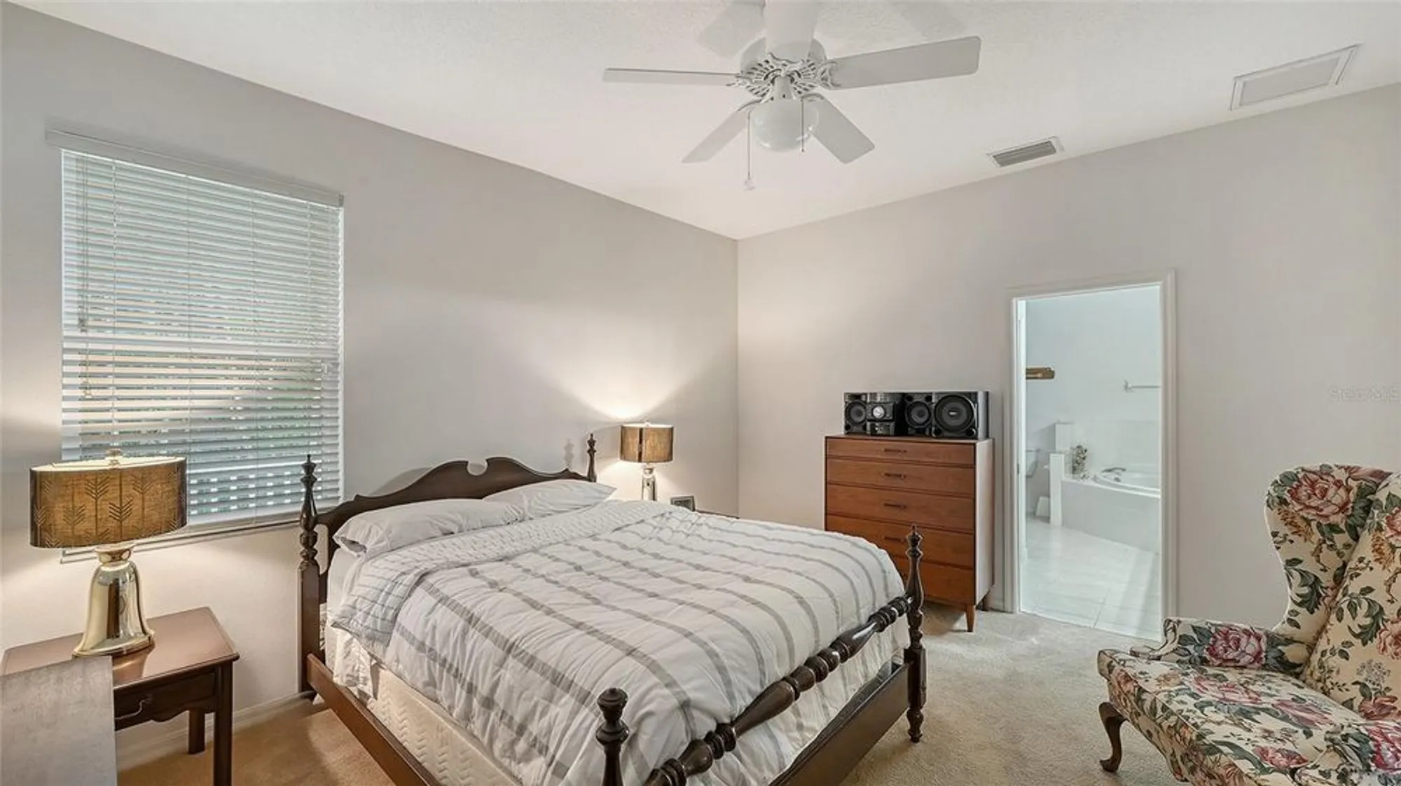 Property Slideshow image 20 of 58 | 6734 w country club ln, Sarasota, FL, 34243