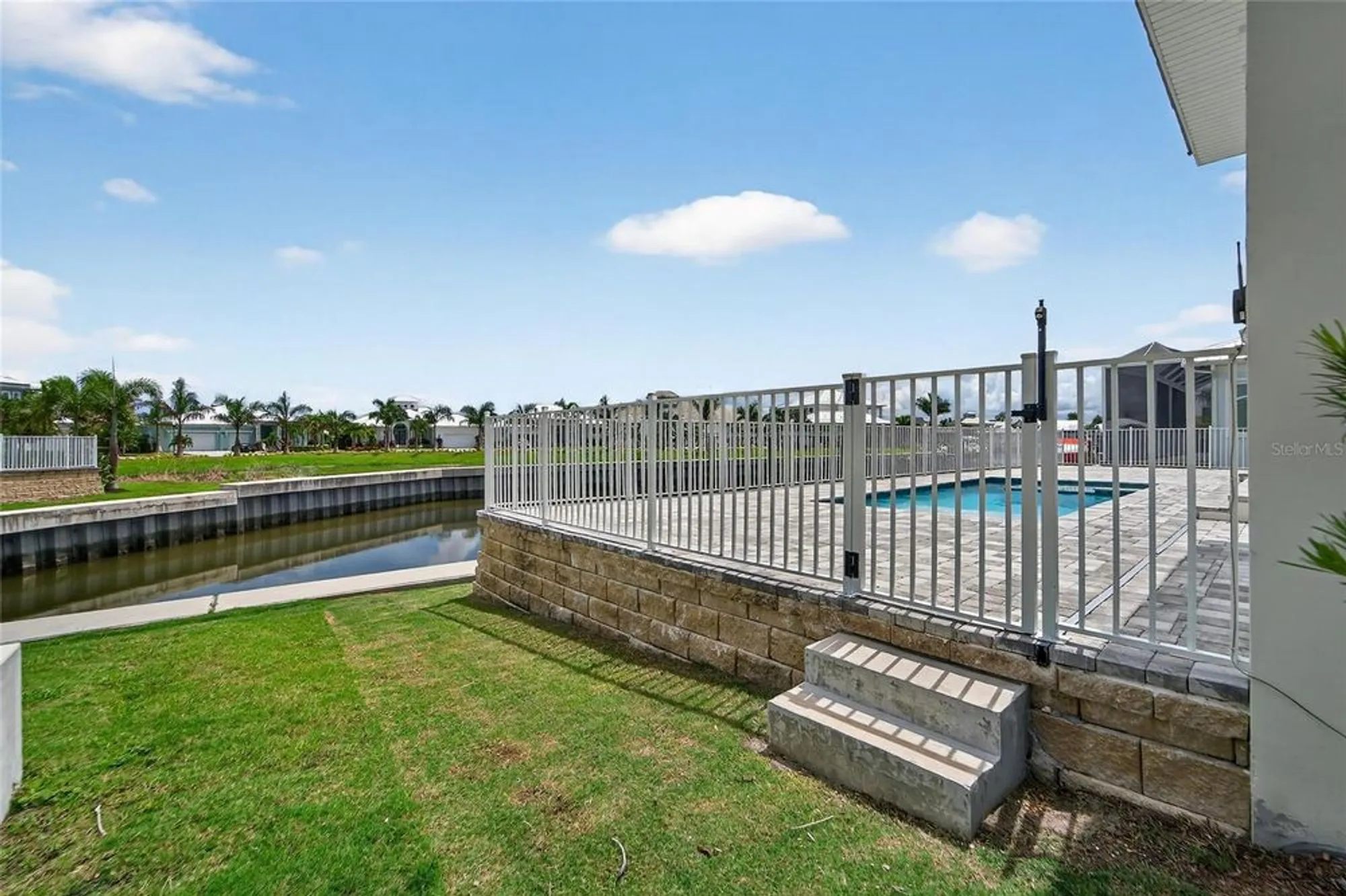 Property Slideshow image 14 of 100 | 5713 tybee island dr, Apollo Beach, FL, 33572