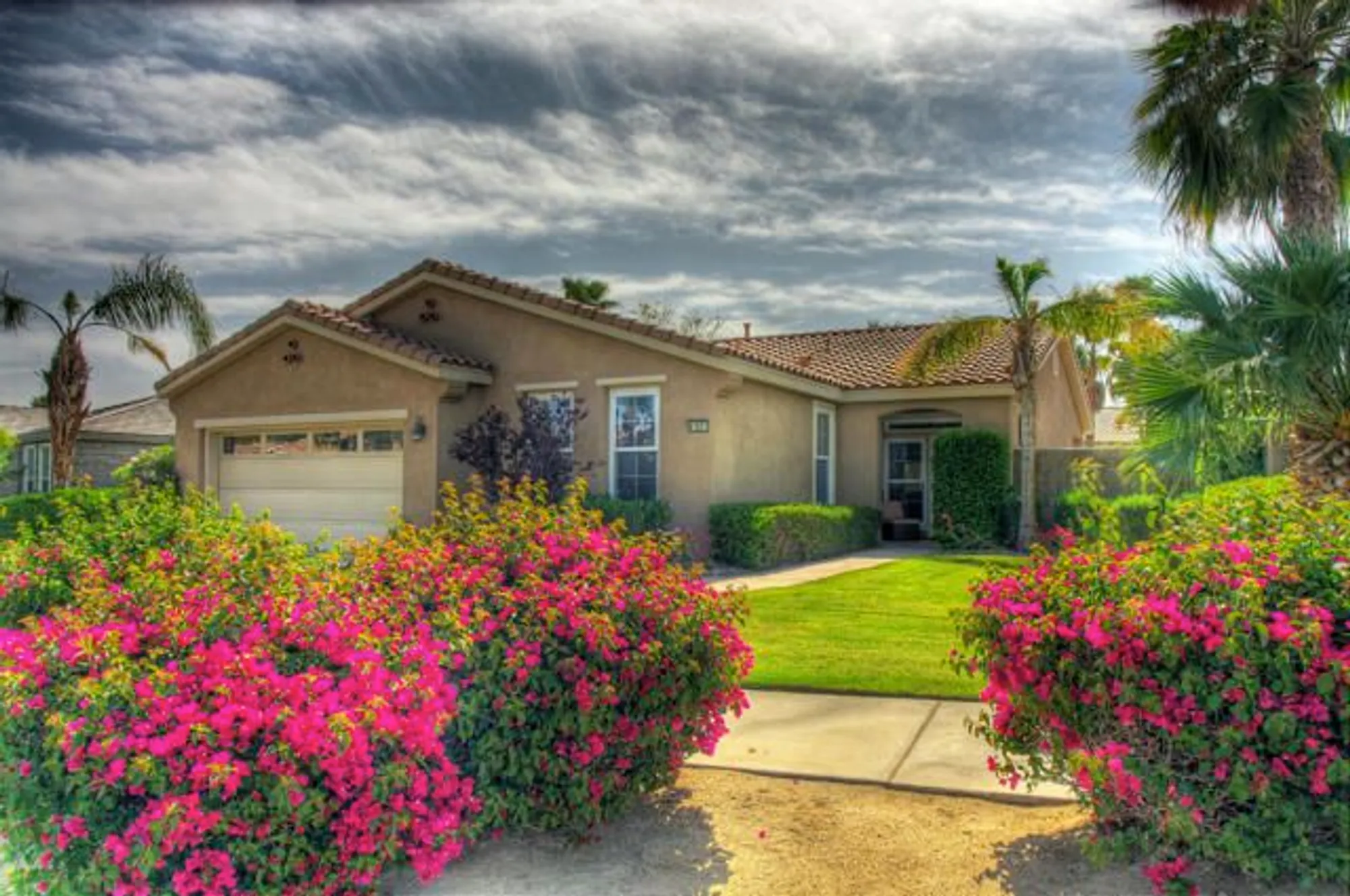 Property Slideshow image 4 of 29 | 81631 prism dr, La Quinta, CA, 92253