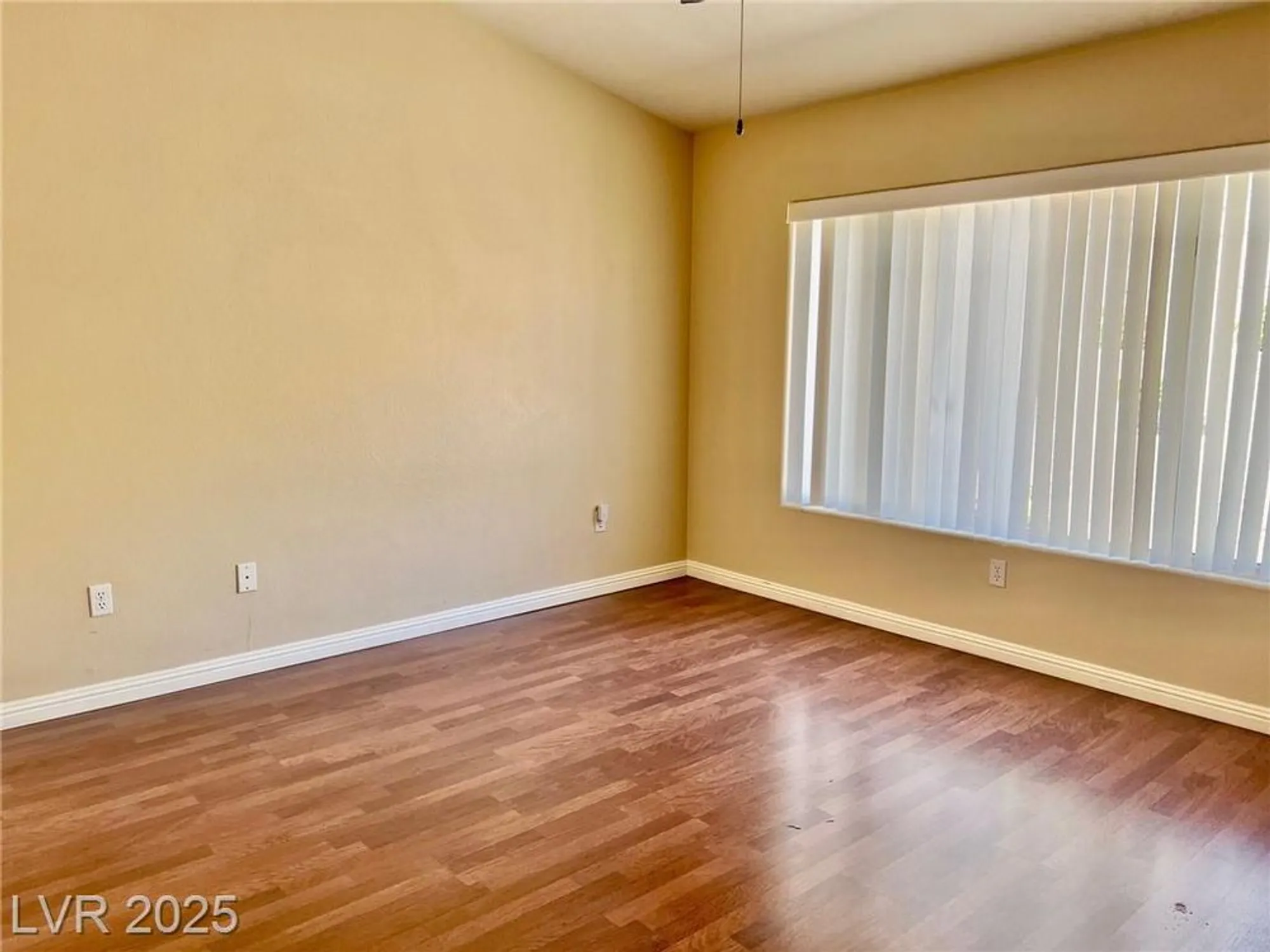 Property Slideshow image 7 of 17 | 2609 sierra sage st, Las Vegas, NV, 89134