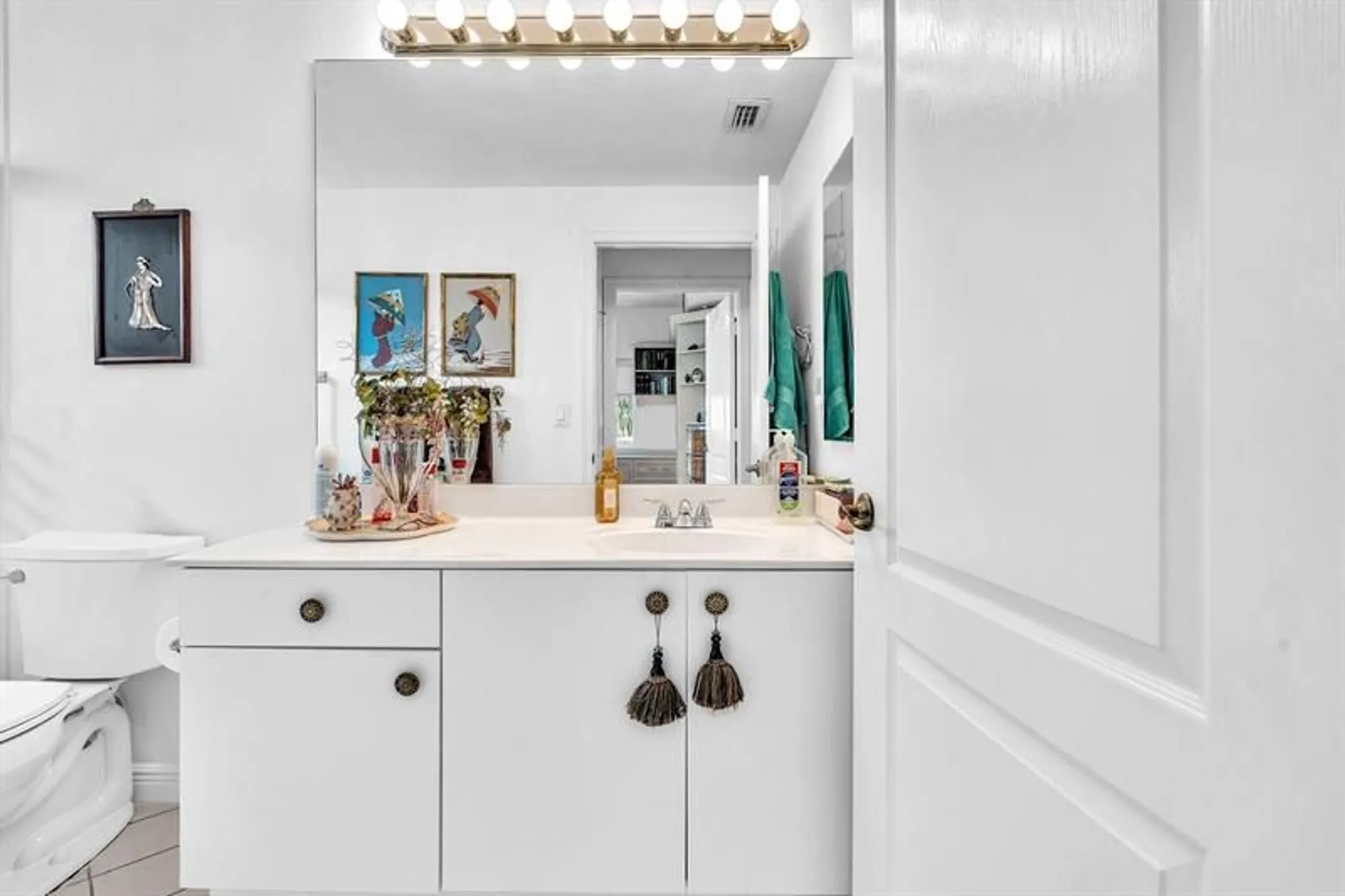 Property Slideshow image 35 of 76 | 7715 southampton ter 301, Tamarac, FL, 33321