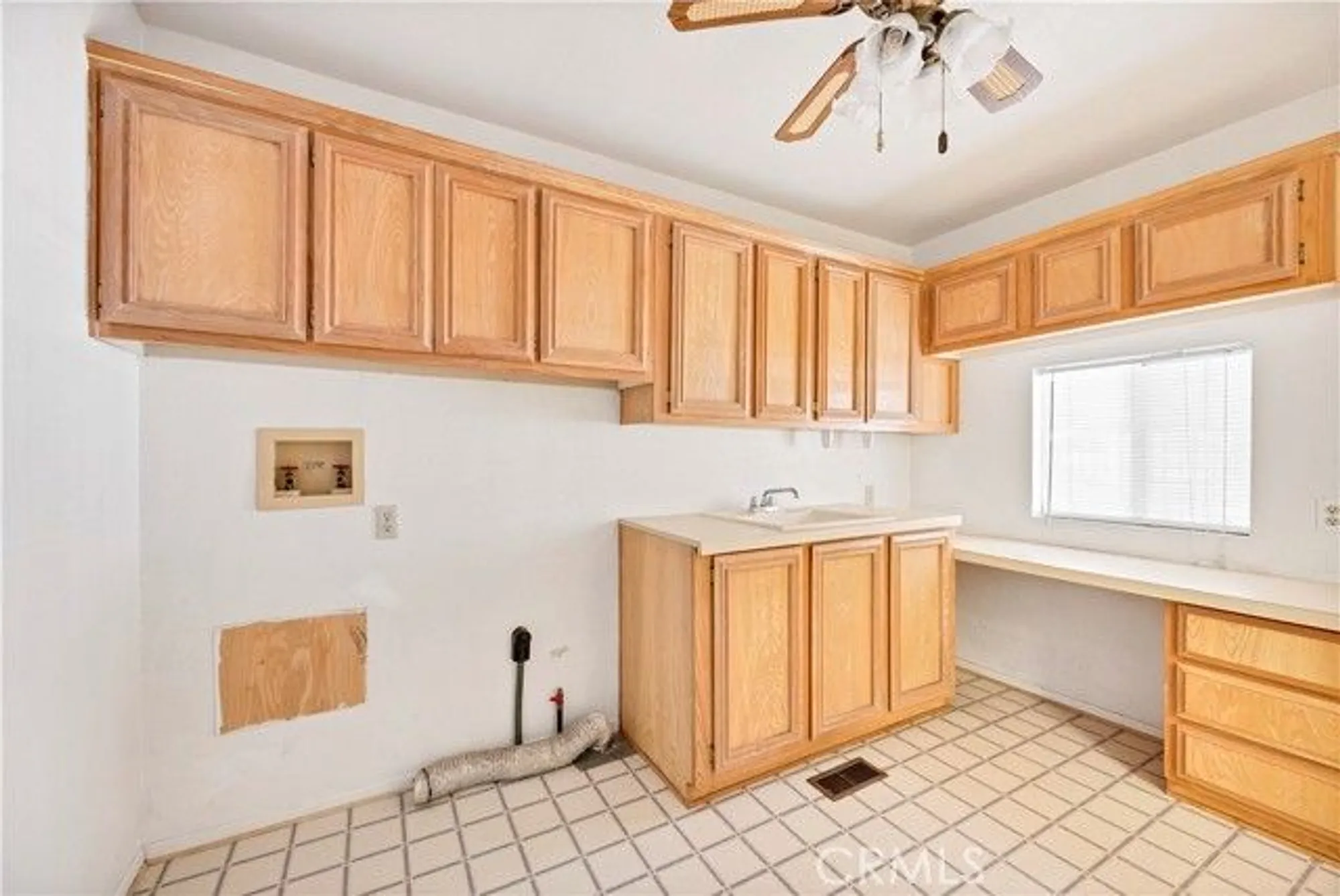 Property Slideshow image 22 of 41 | 1625 brentwood way, Hemet, CA, 92545
