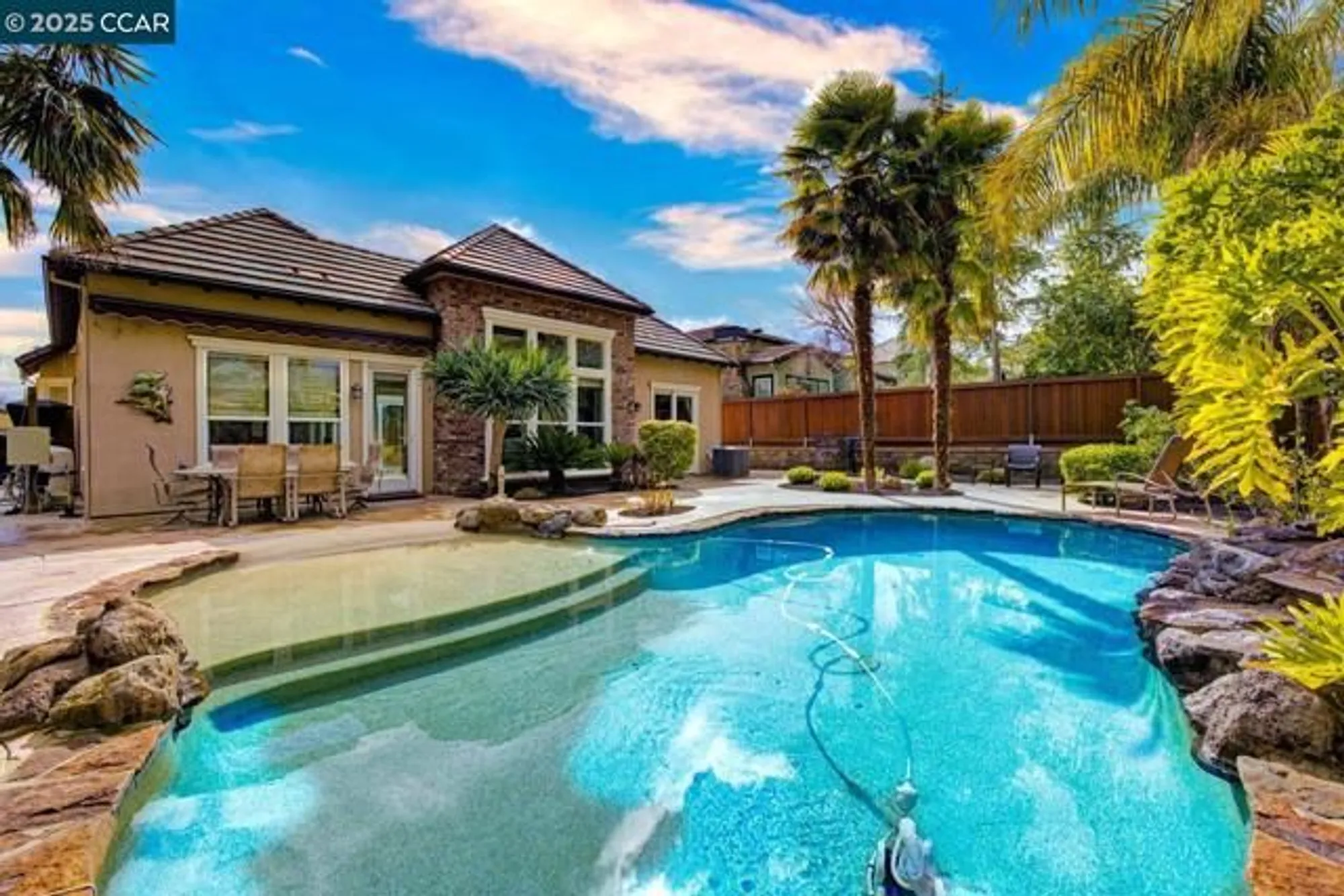 Property Slideshow image 36 of 56 | 1714 saint emilion ln, Brentwood, CA, 94513