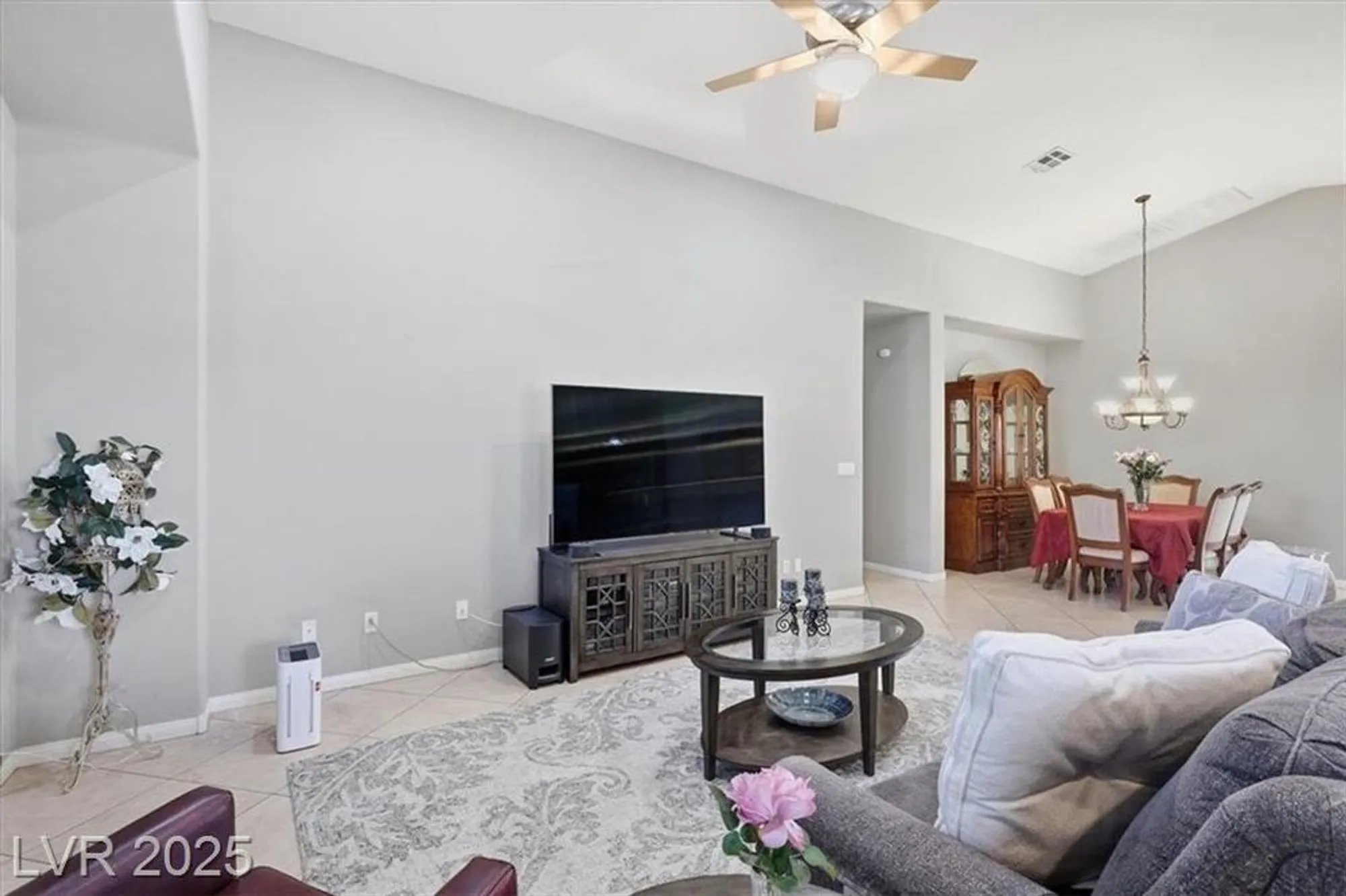 Property Slideshow image 19 of 38 | 3736 jasmine heights ave, North Las Vegas, NV, 89081