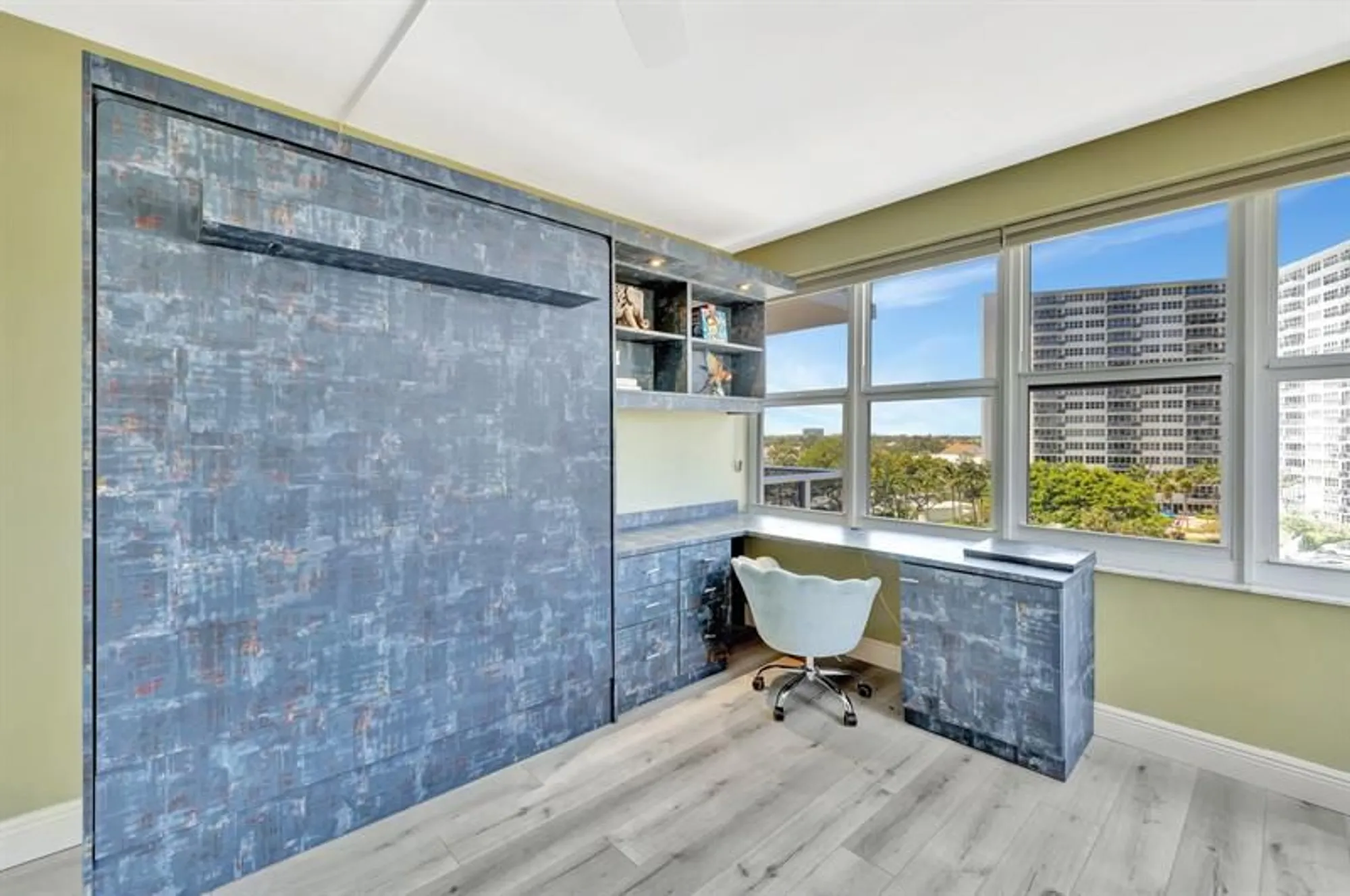 Property Slideshow image 24 of 50 | 3333 ne 34th st 608, Fort Lauderdale, FL, 33308