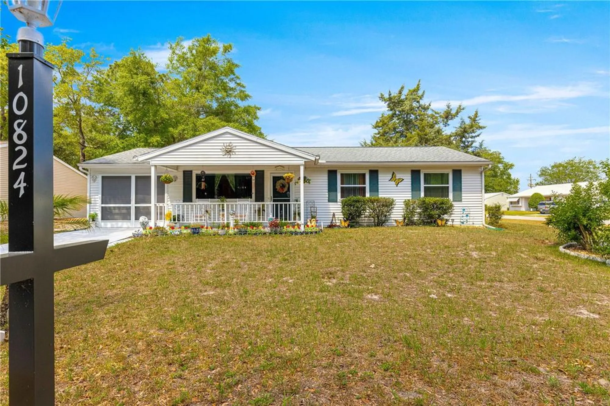 Property Slideshow image 4 of 62 | 10824 sw 90th ter, Ocala, FL, 34481