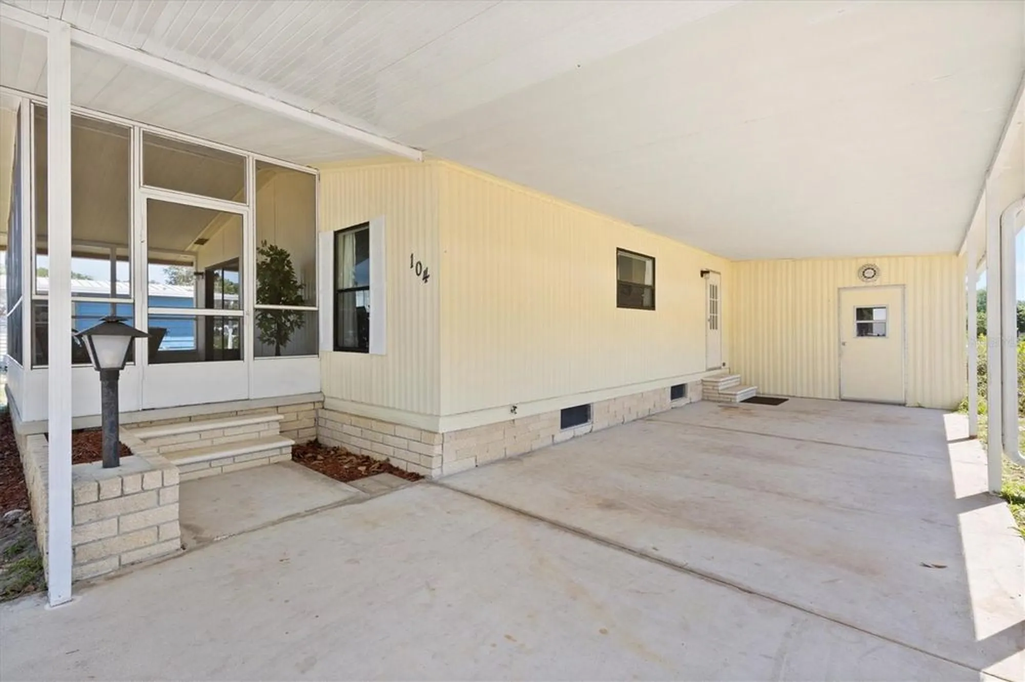 Property Slideshow image 22 of 30 | 104 winterberry ave, Wildwood, FL, 34785