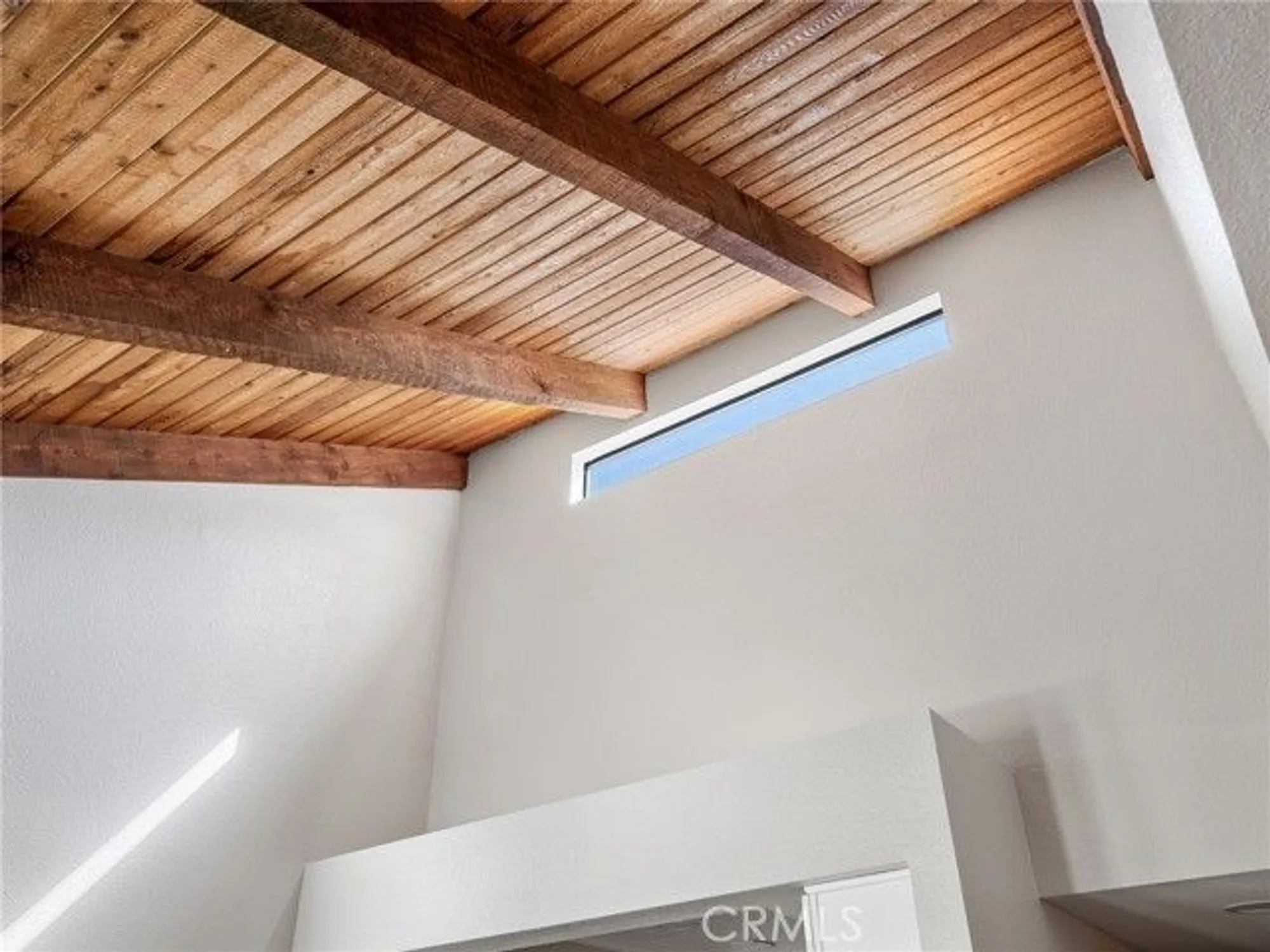 Property Slideshow image 23 of 27 | 19183 elm dr, Apple Valley, CA, 92308