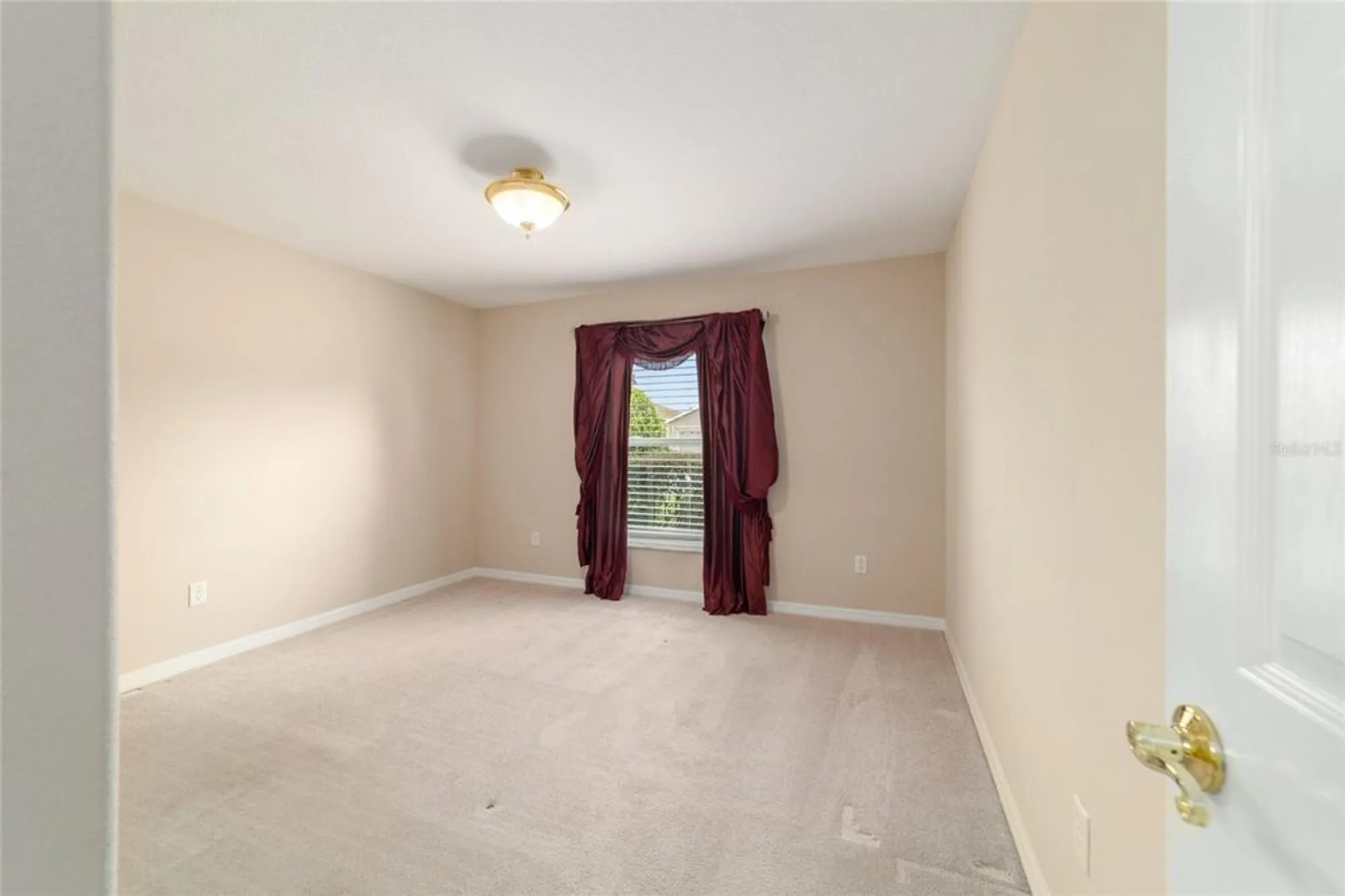 Property Slideshow image 28 of 54 | 16369 sw 14th avenue rd, Ocala, FL, 34473