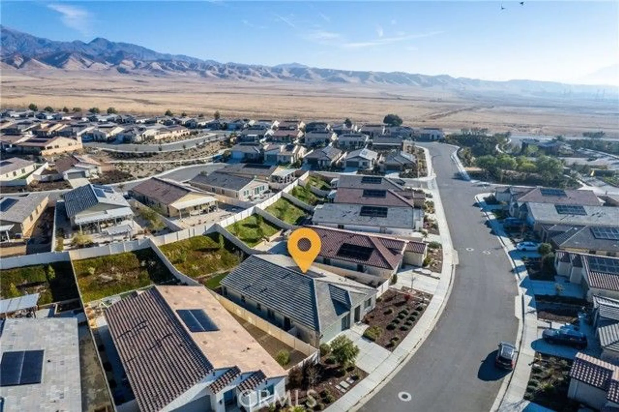 Property Slideshow image 38 of 45 | 1630 easton ln, Beaumont, CA, 92223